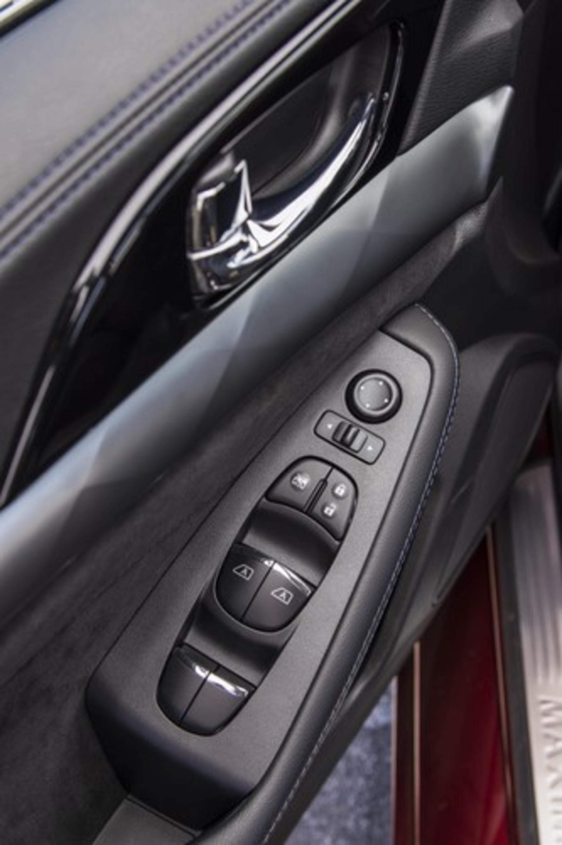 nissan maxima 2016