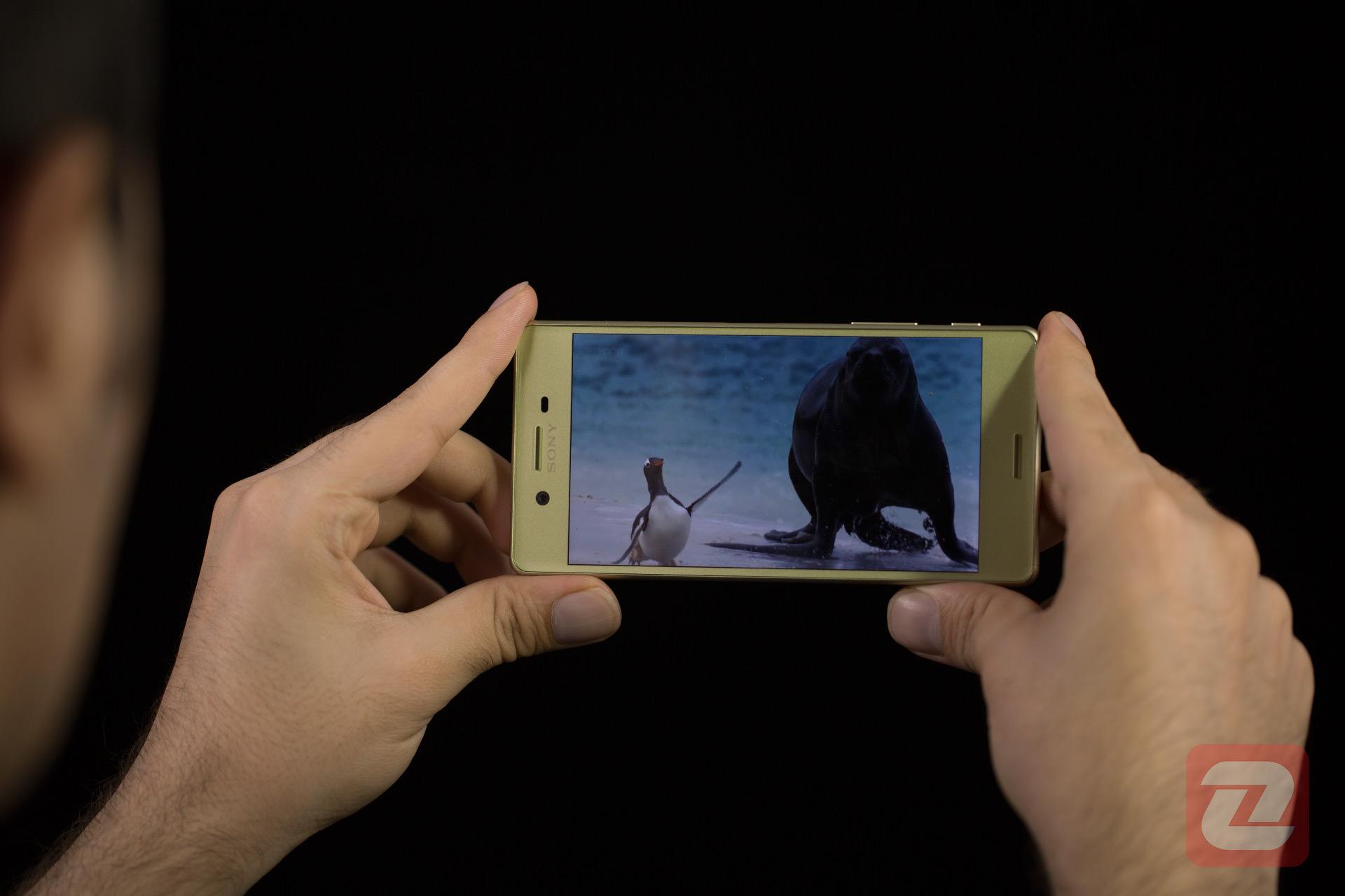 Xperia X / اکسپریا ایکس