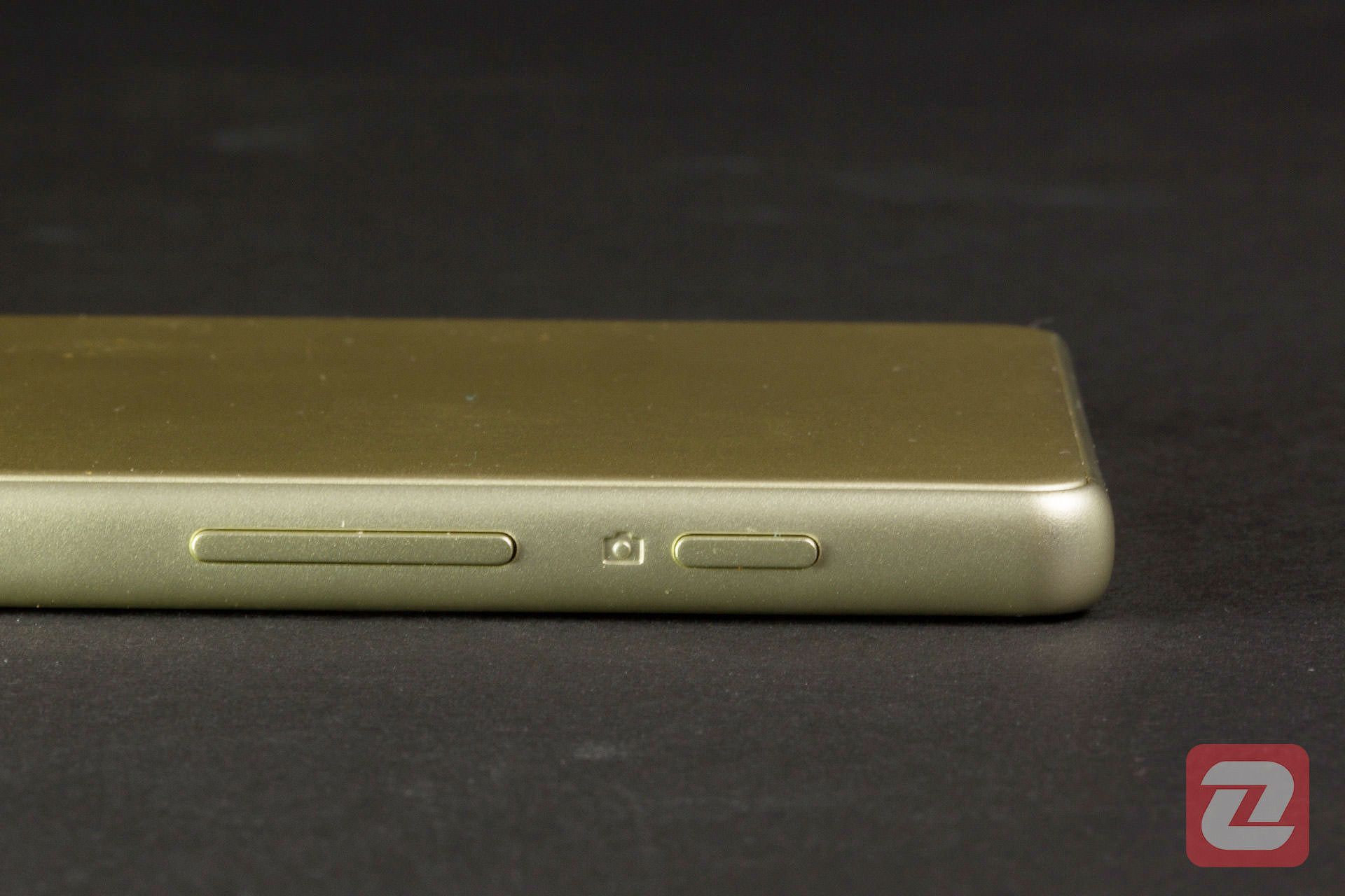 Xperia X / اکسپریا ایکس
