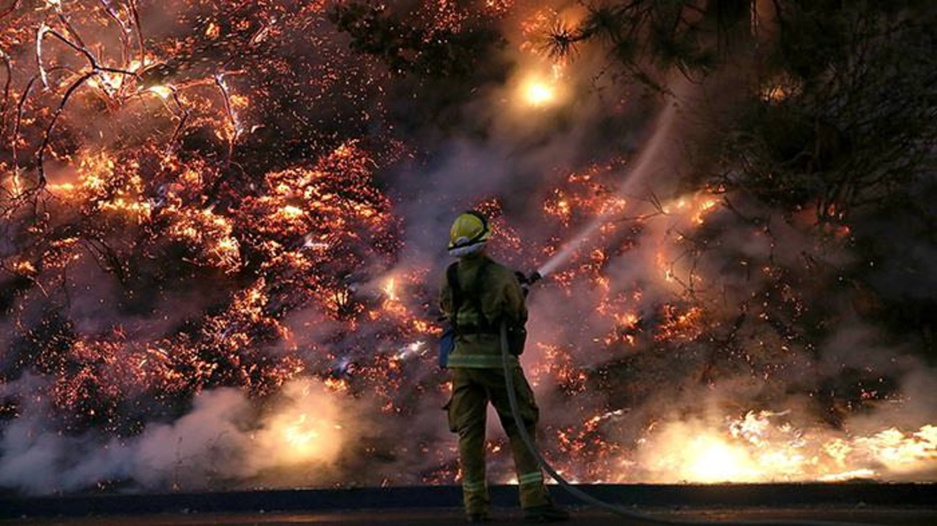 روز جهانی آتش نشانان