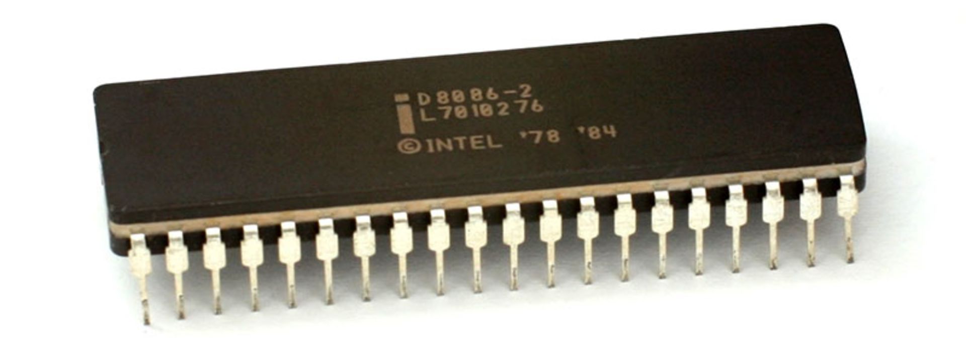 مرجع متخصصين ايران پردازنده‌ي اينتل 8086