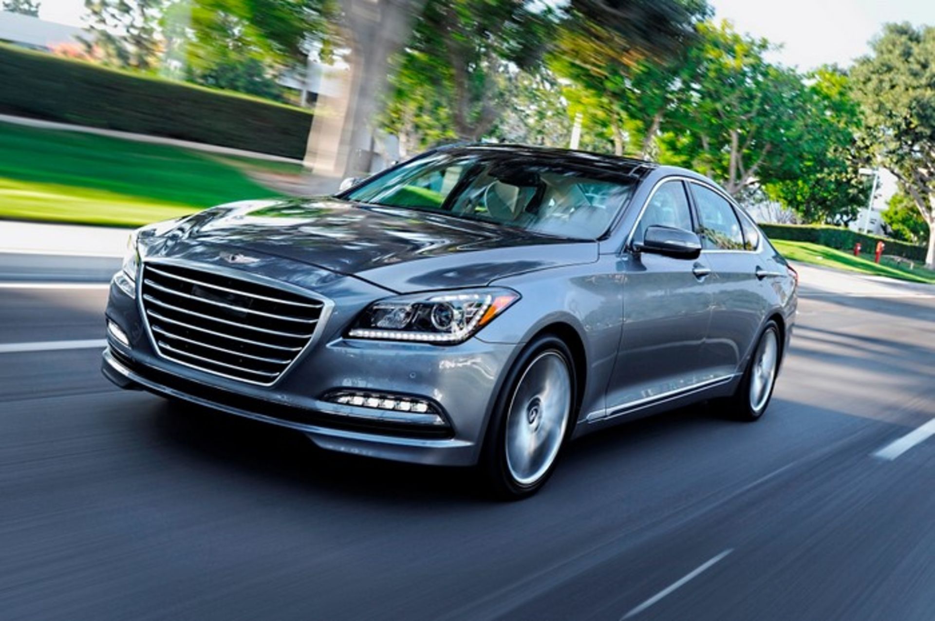 هیوندای جنسیس