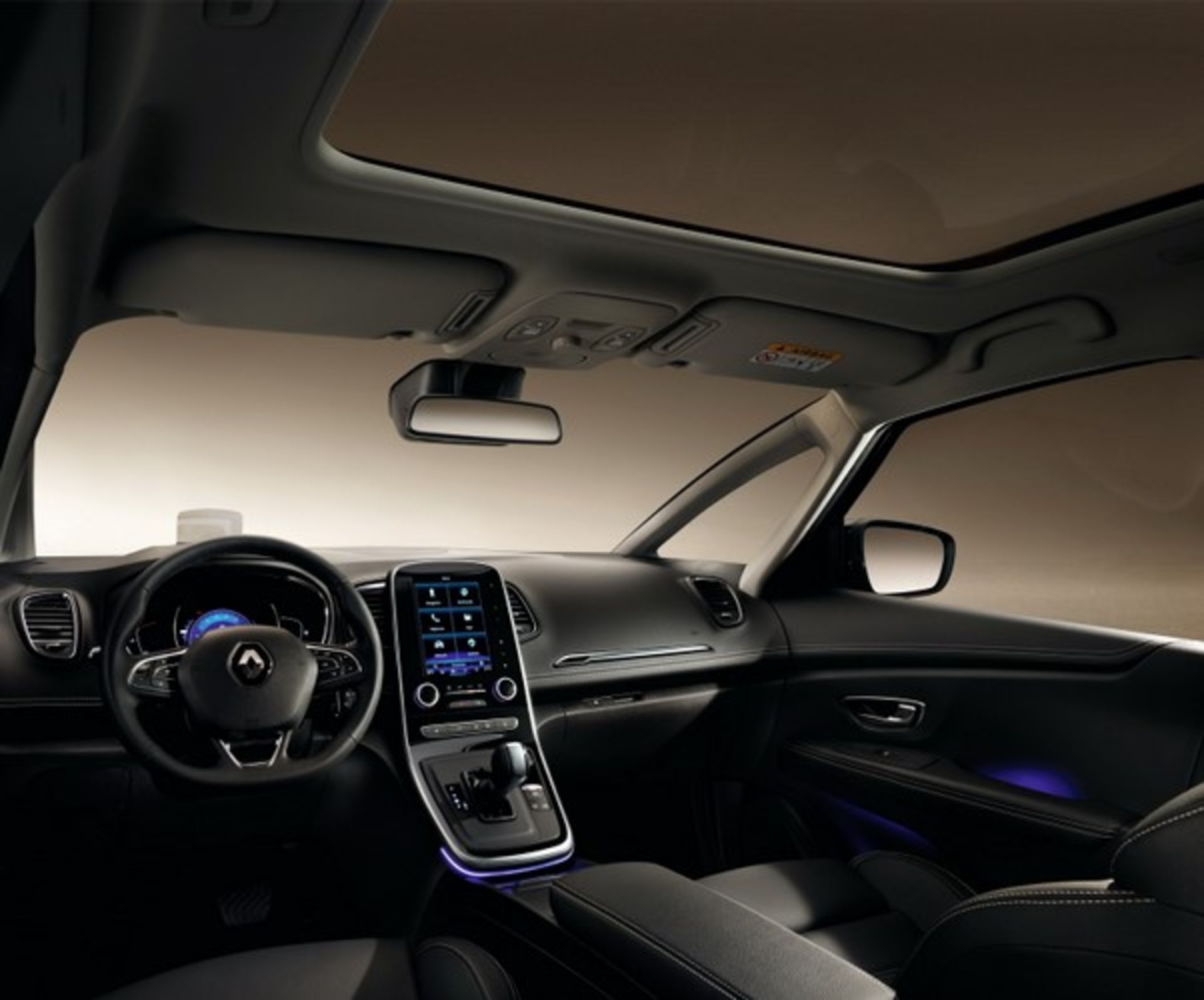 رنو گرند سونیک