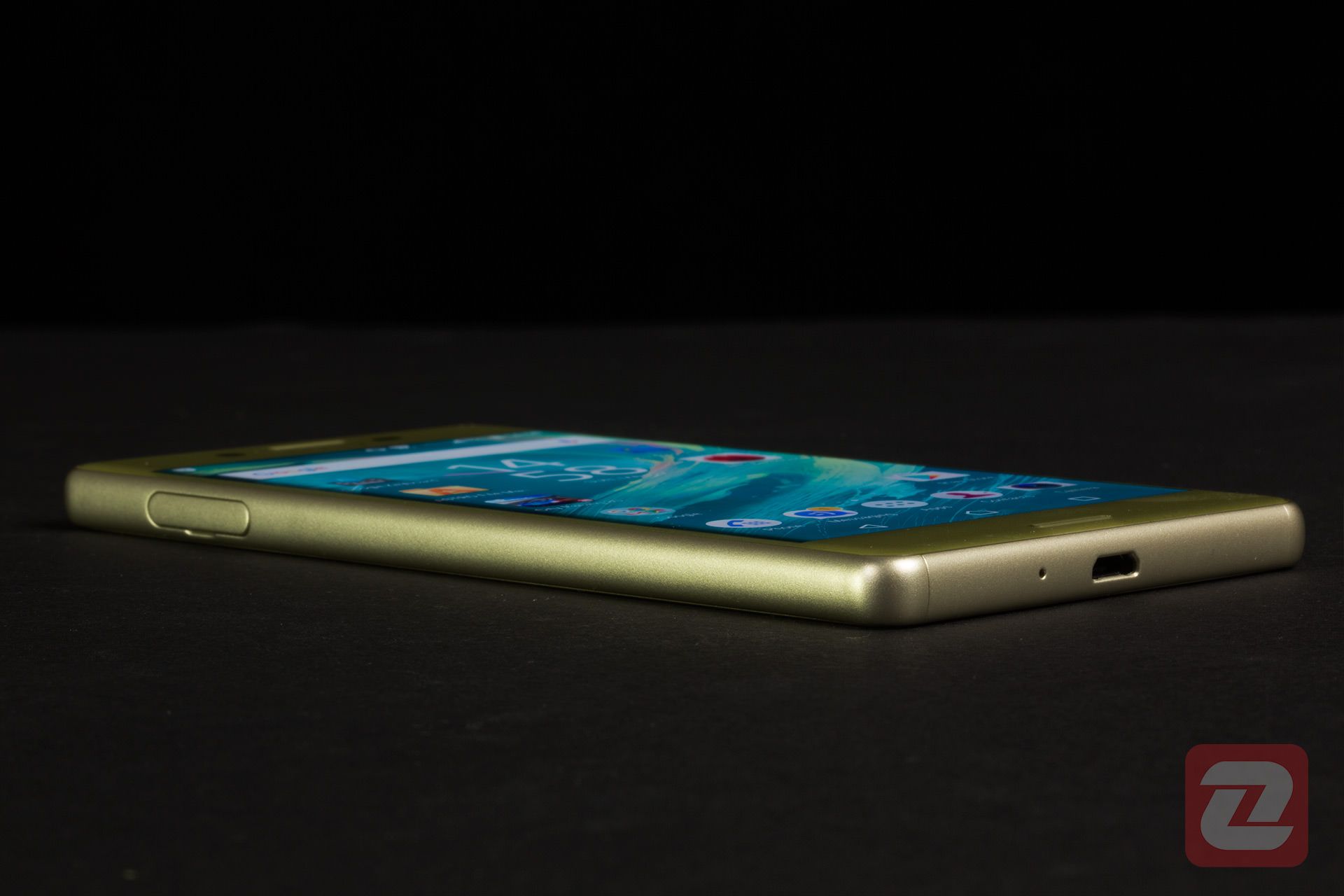 Xperia X / اکسپریا ایکس
