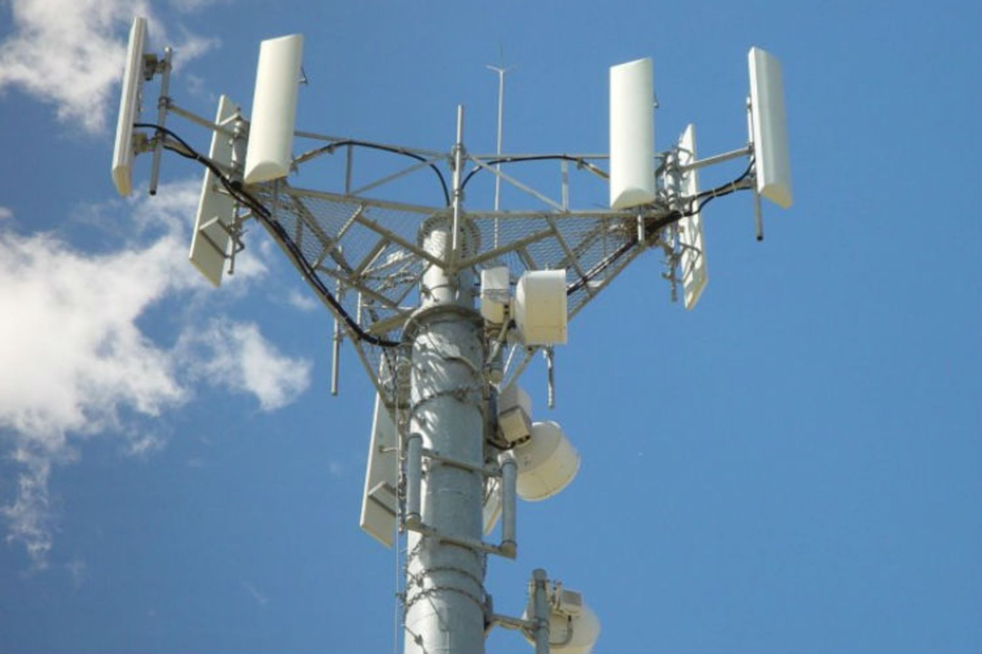 GSM و CDMA