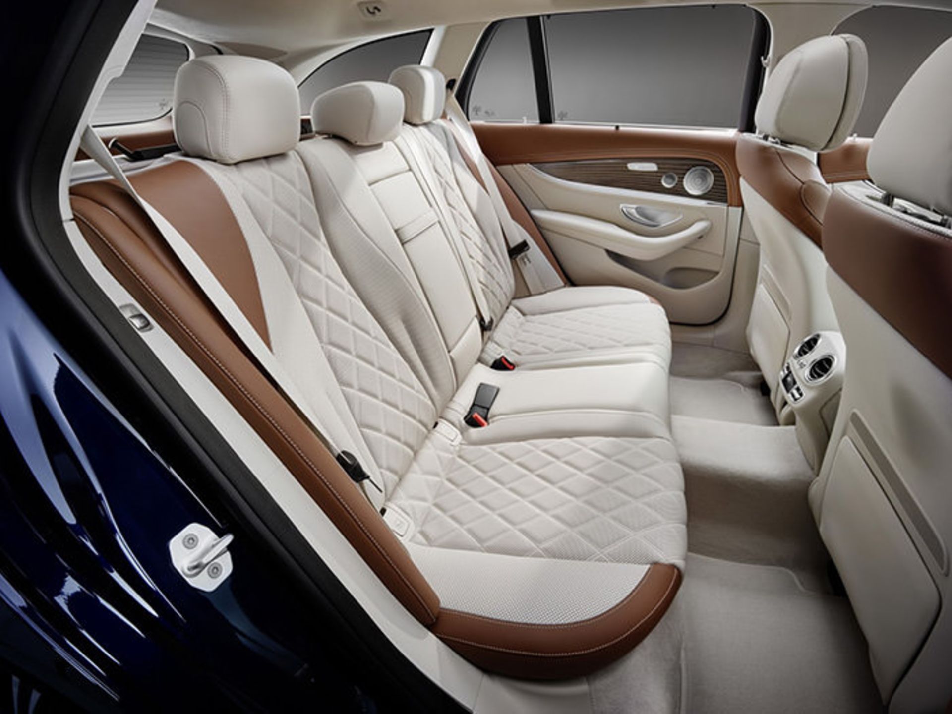 مرسدس ای کلاس استیت