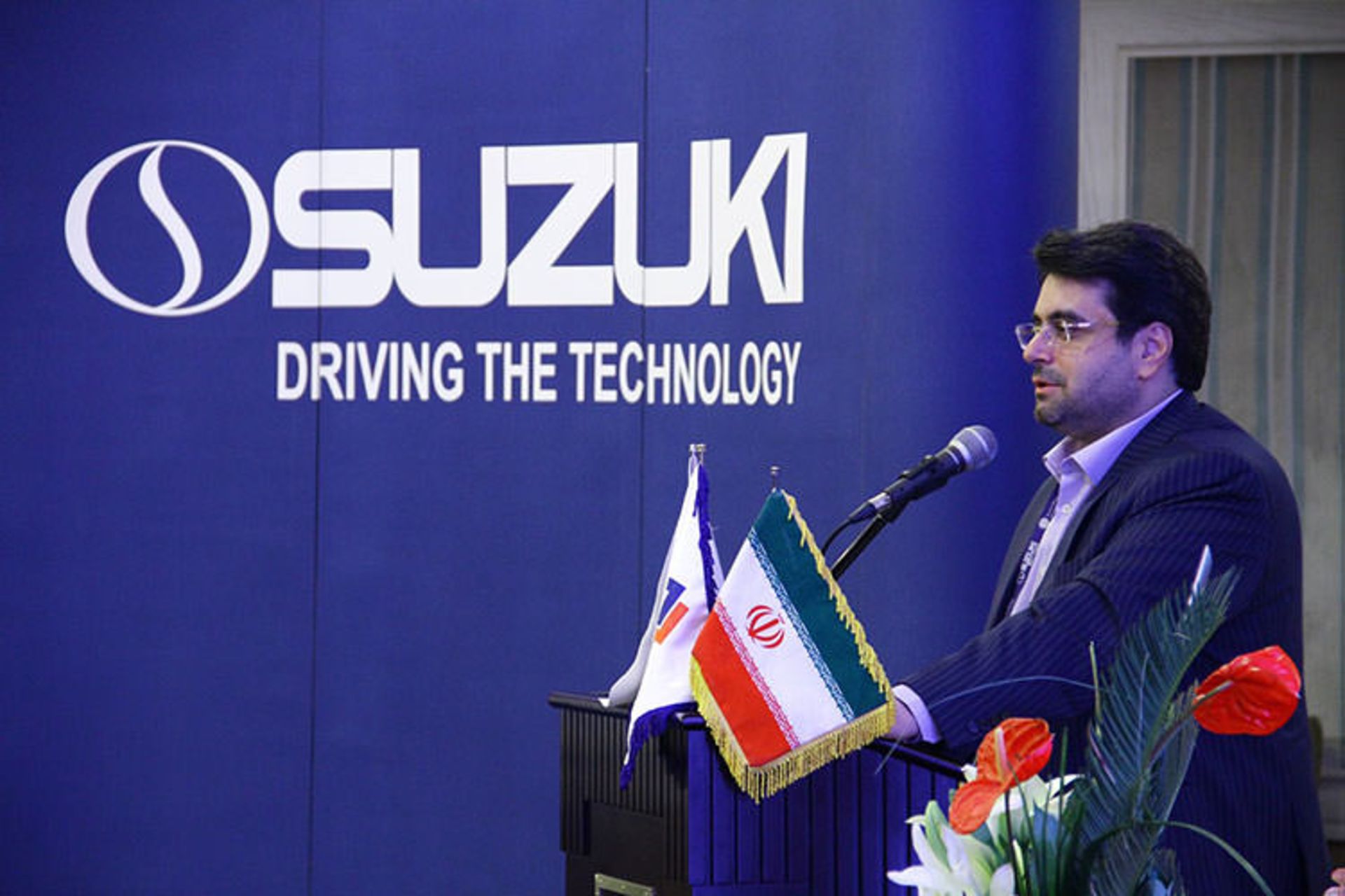 مسعود گلشیرازی دبیر انجمن تولید کنندگان باتری