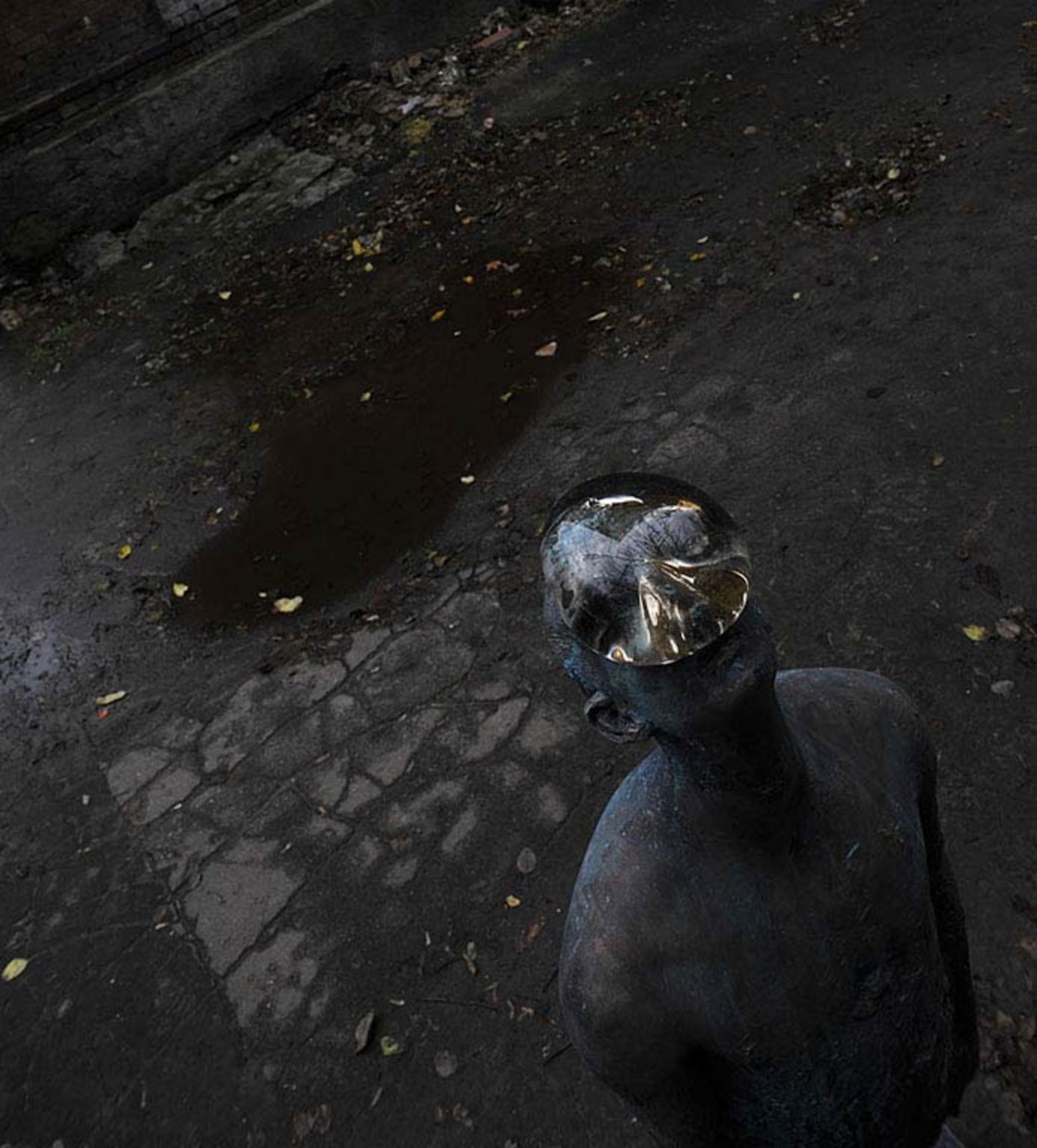 مجسمه بارانی در شهر کیِف اوکراین