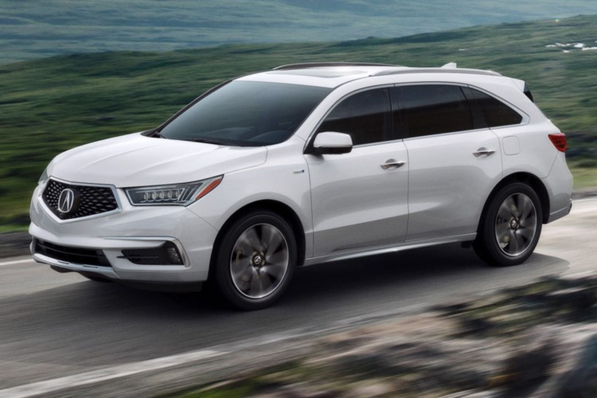 آکورا MDX