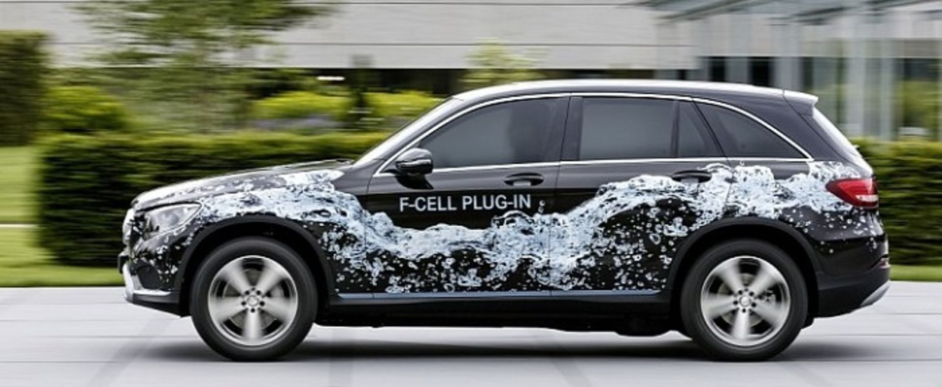 خودروی هیدروژنی برقی پلاگین بنز