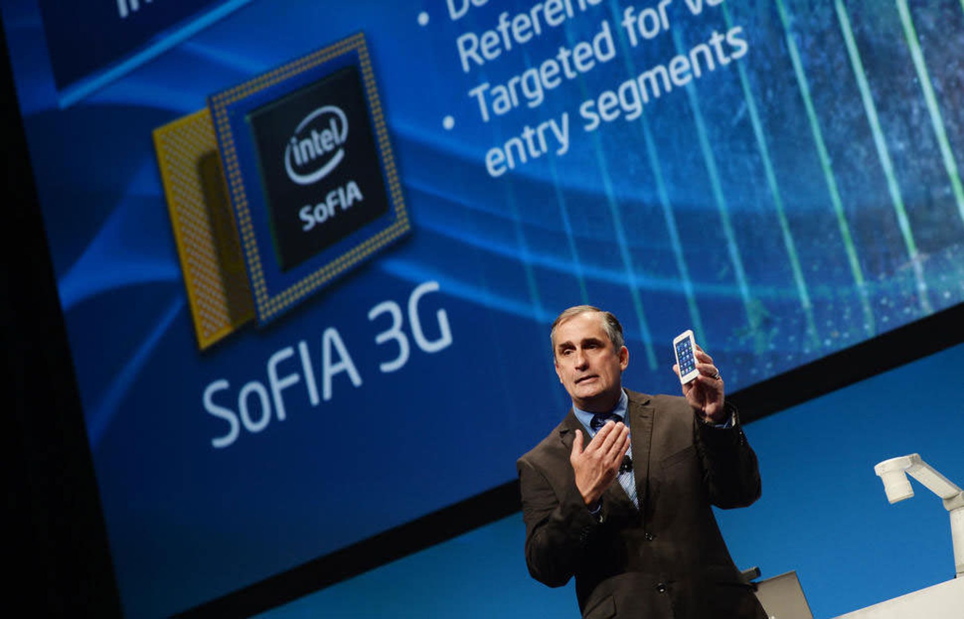 soc سیستم روی چیپ موبایل سوفیا sofia اینتل