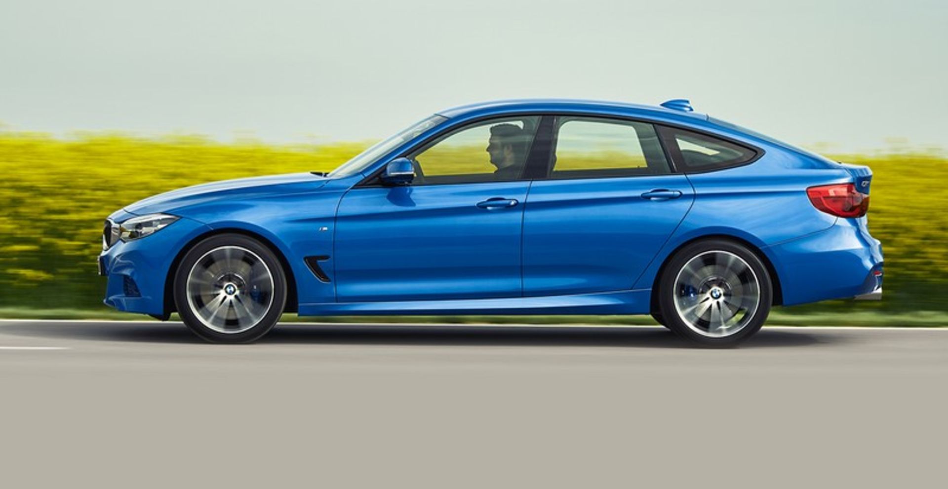 بی ام و سری ۳ GT