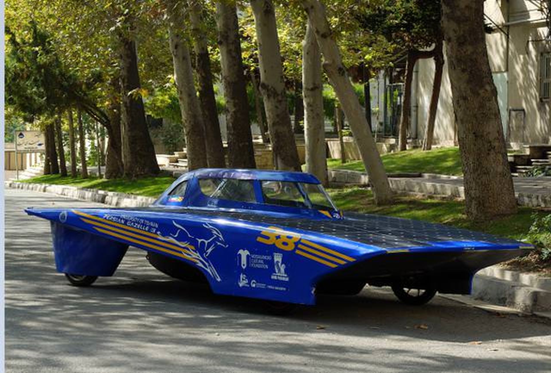 خودروی خورشیدی غزال ۳