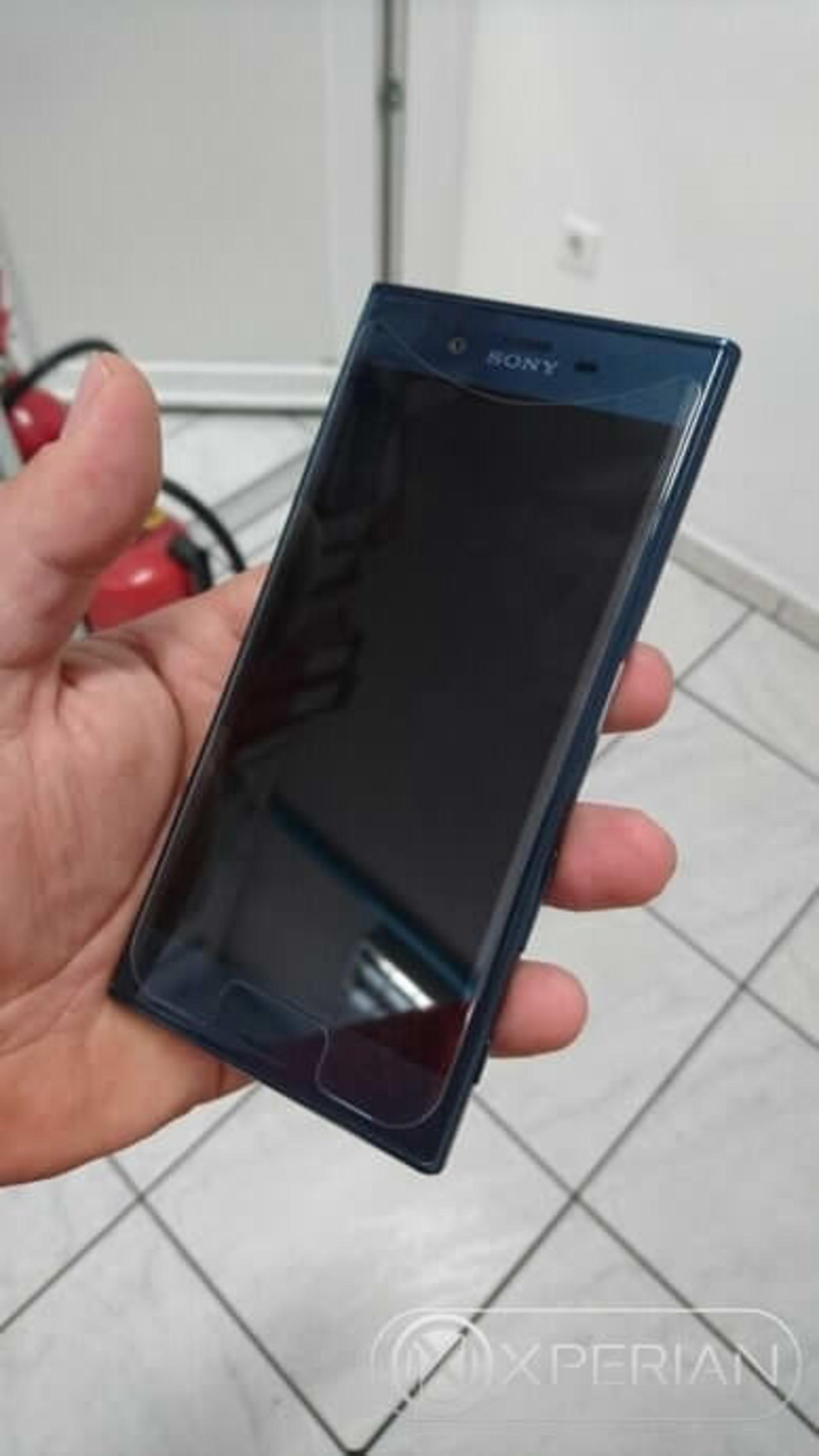 sony f8831