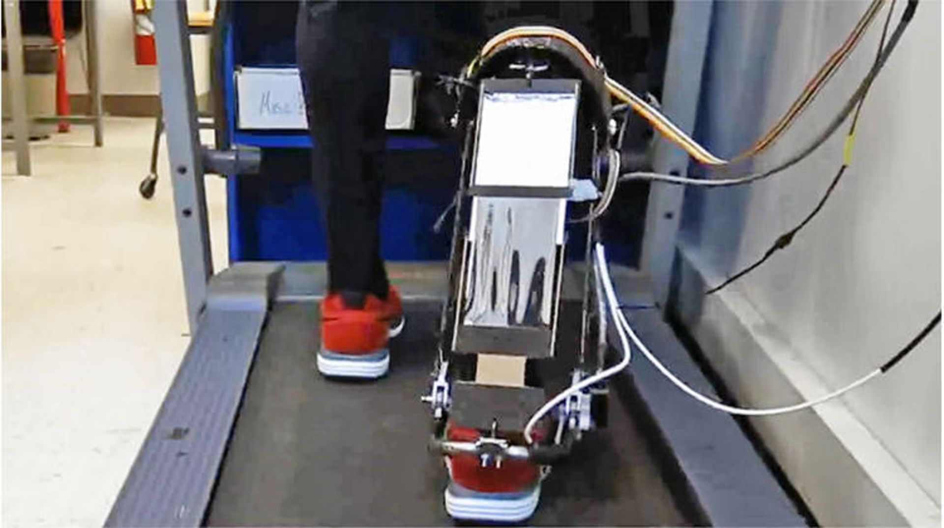 electronic exoskeleton clutch