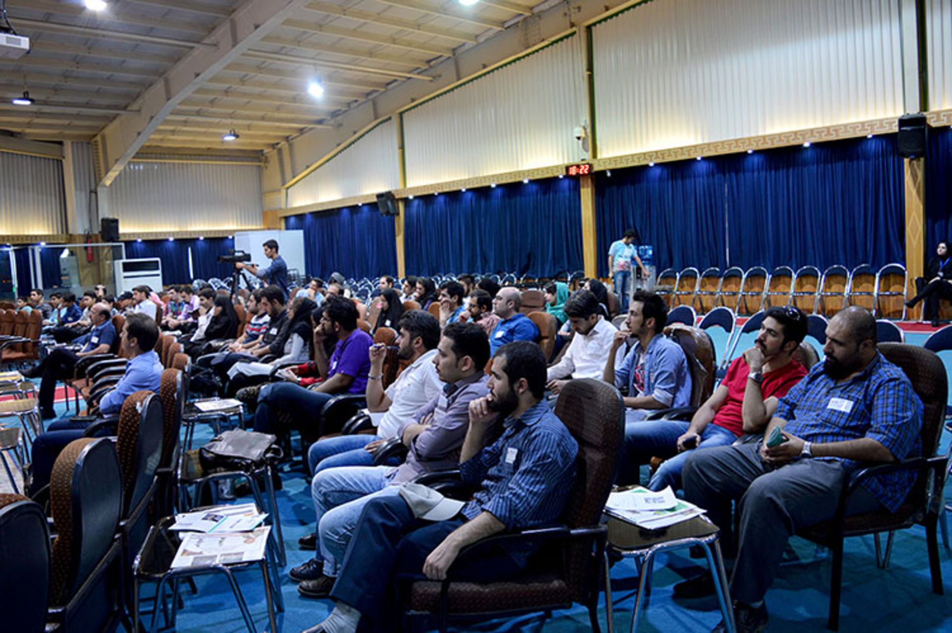 استارتاپ گرایند اصفهان