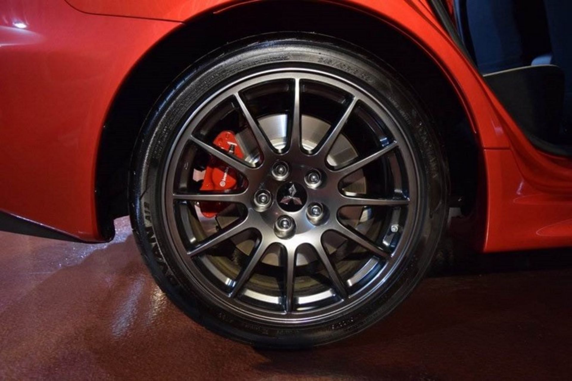 میتسوبیشی لنسر