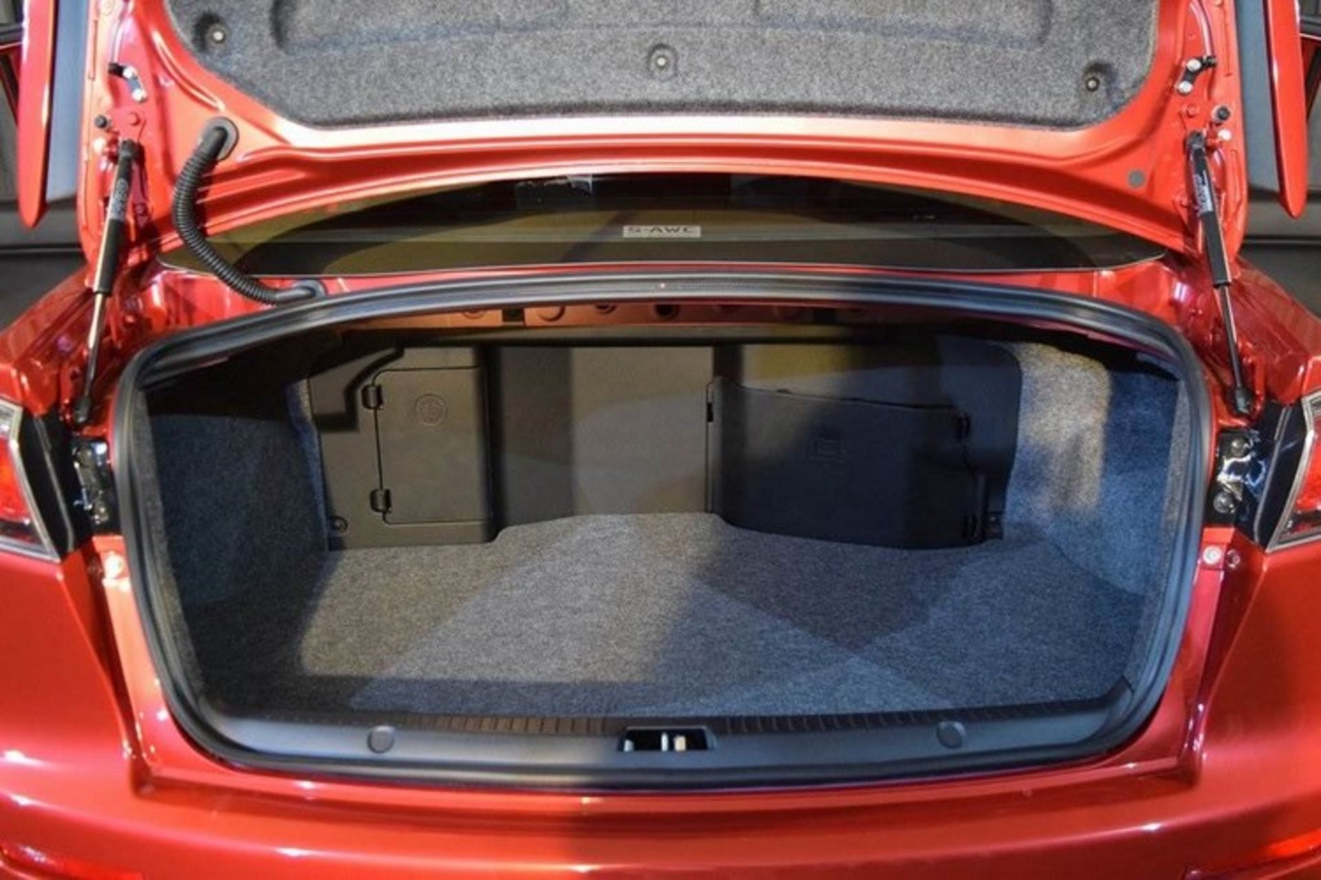 میتسوبیشی لنسر