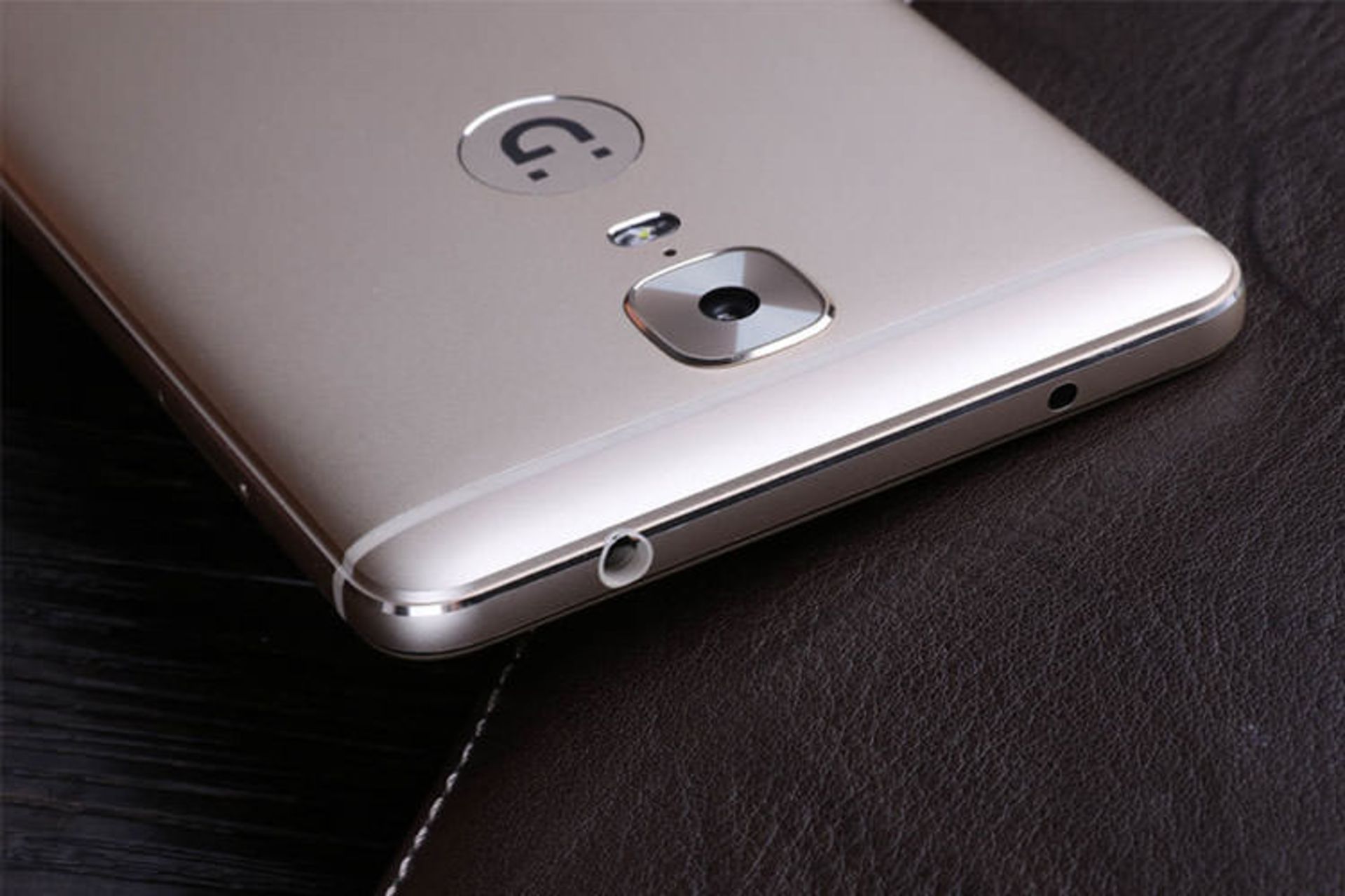 Gionee M6 And M6 Plus