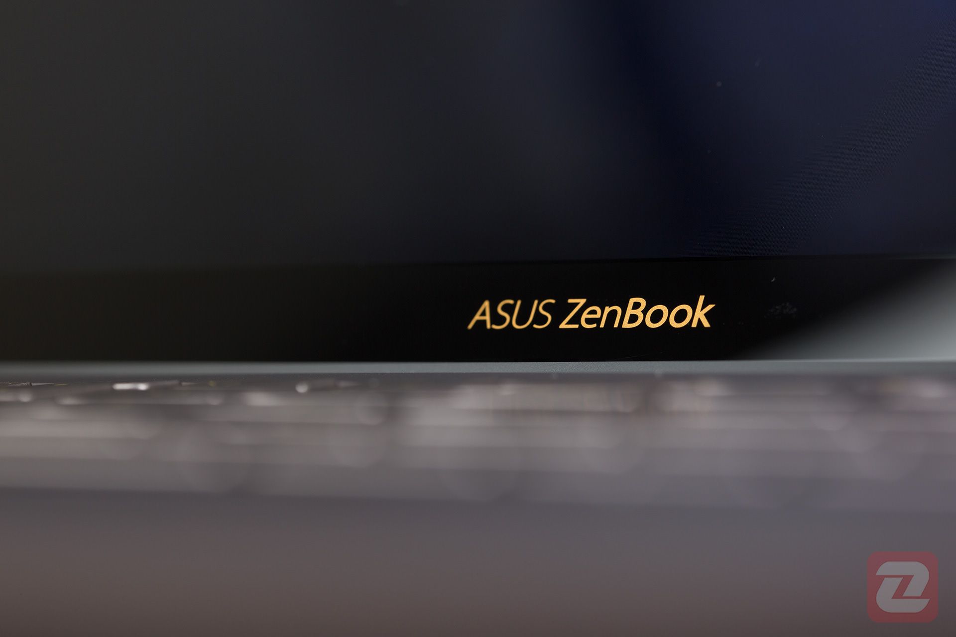 ایسوس ذن بوک 3 (Zenbook 3)