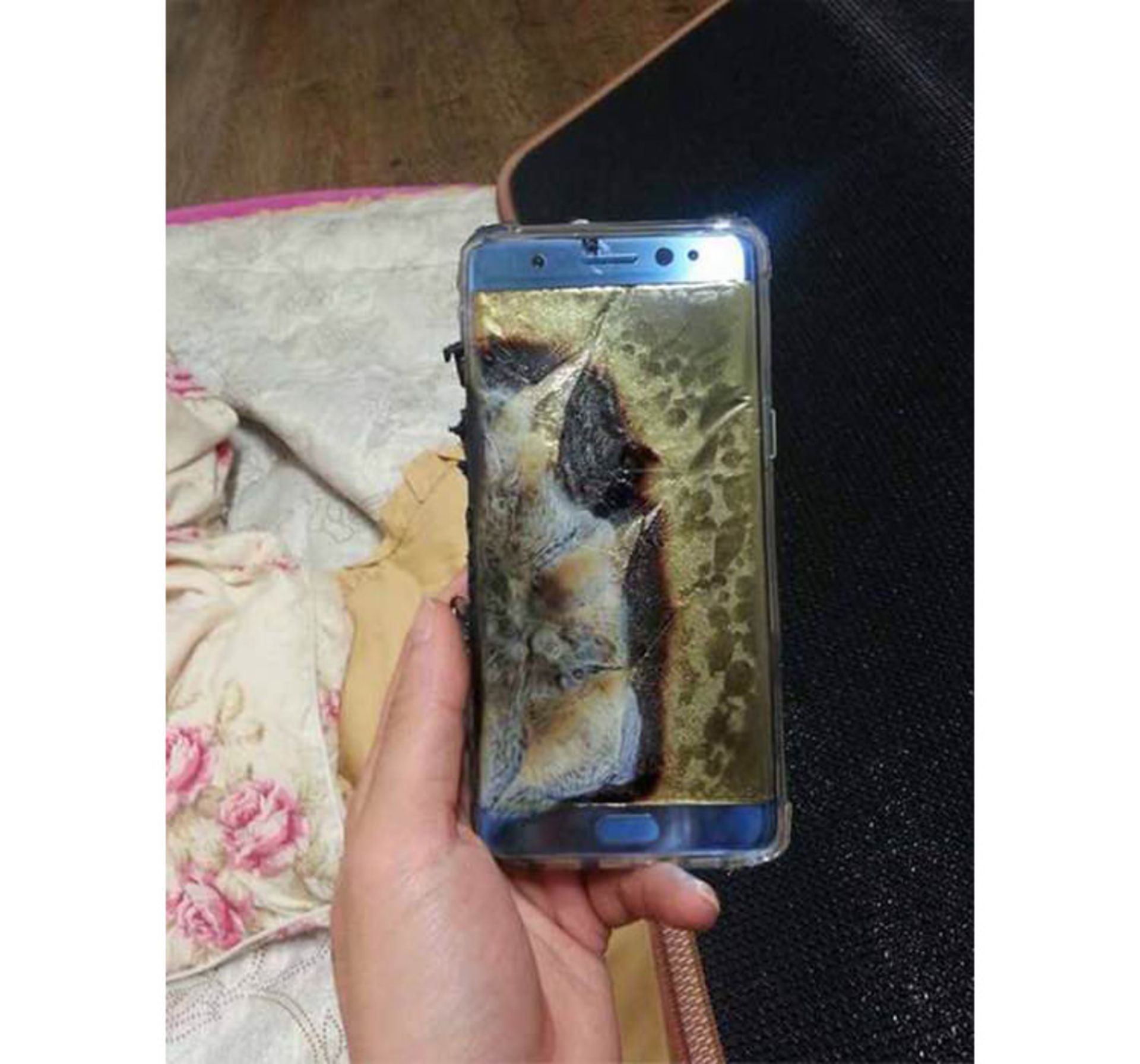 گلکسی نوت 7 منفجر شده