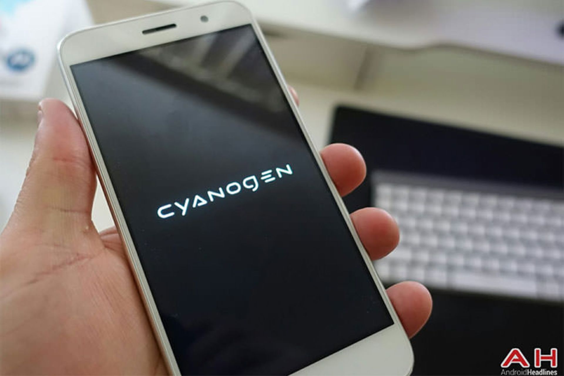 Cyanogen