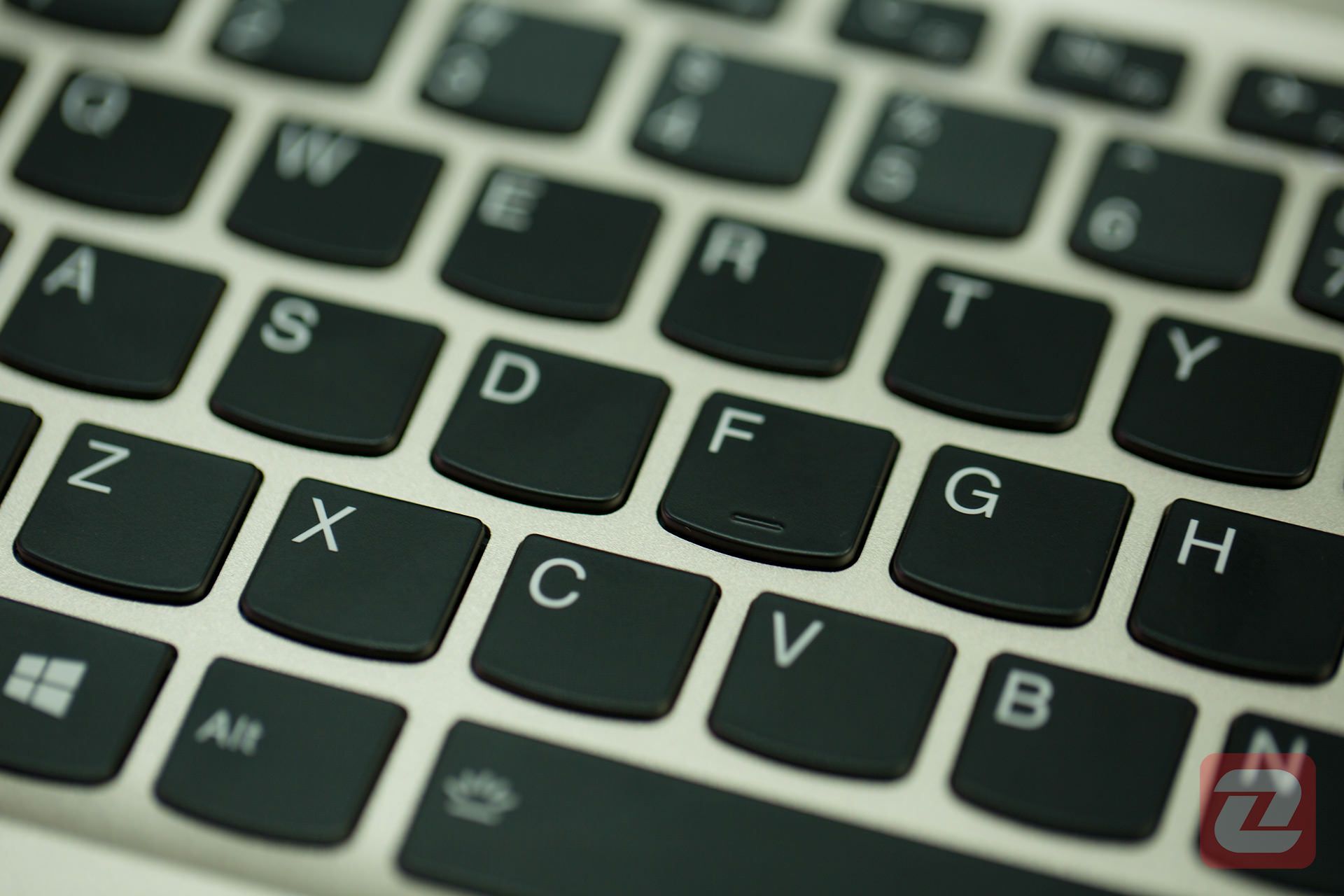 Lenovo Yoga 910 / یوگا 910