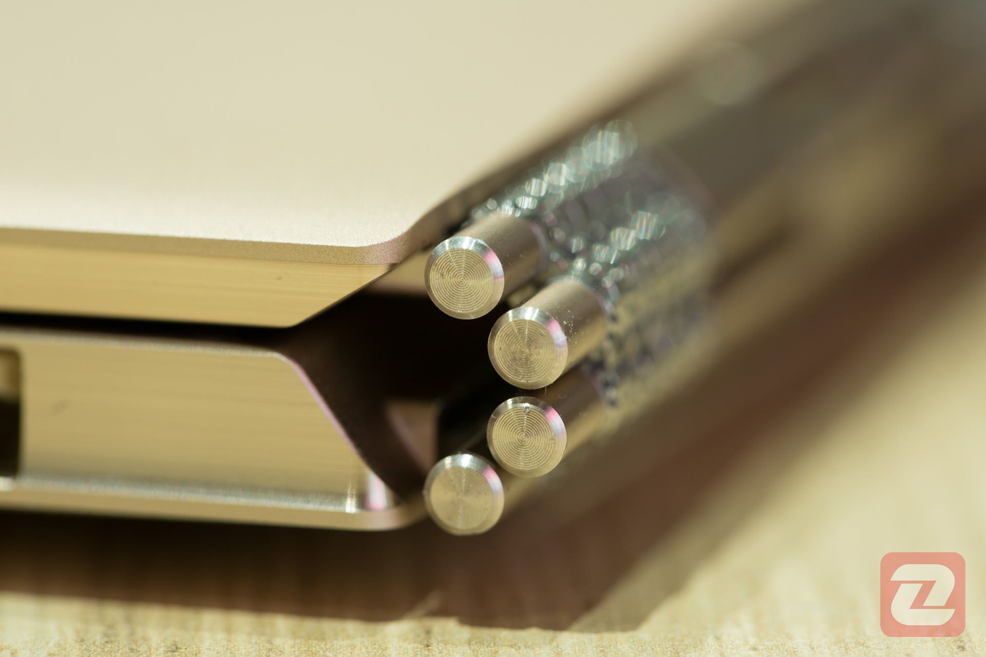 Lenovo Yoga 910 / یوگا 910