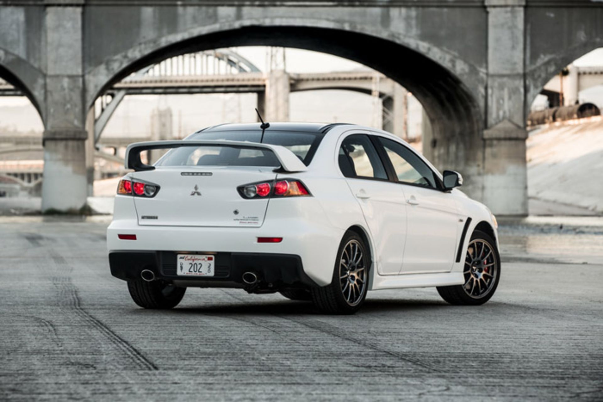 Mitsubishi-Lancer-Evolution