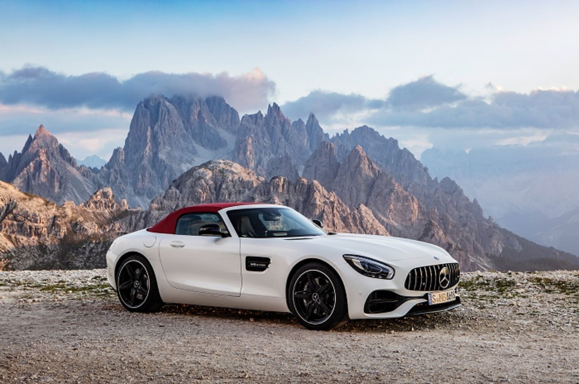 مرسدس بنز AMG GT C