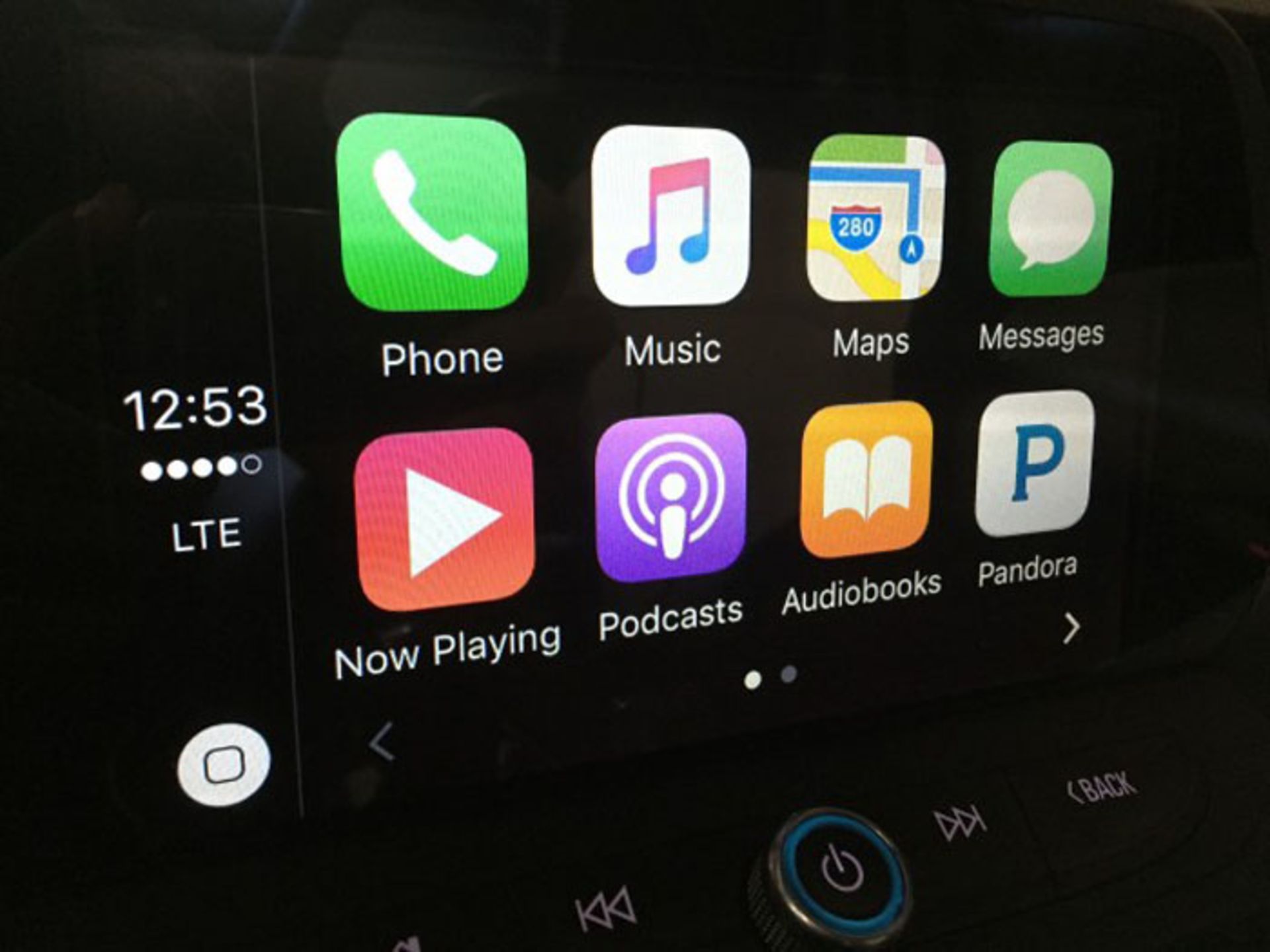 Apple CarPlay