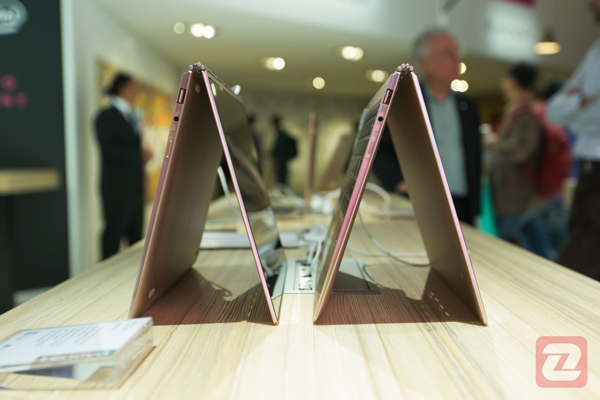 Lenovo Yoga 910 / یوگا 910