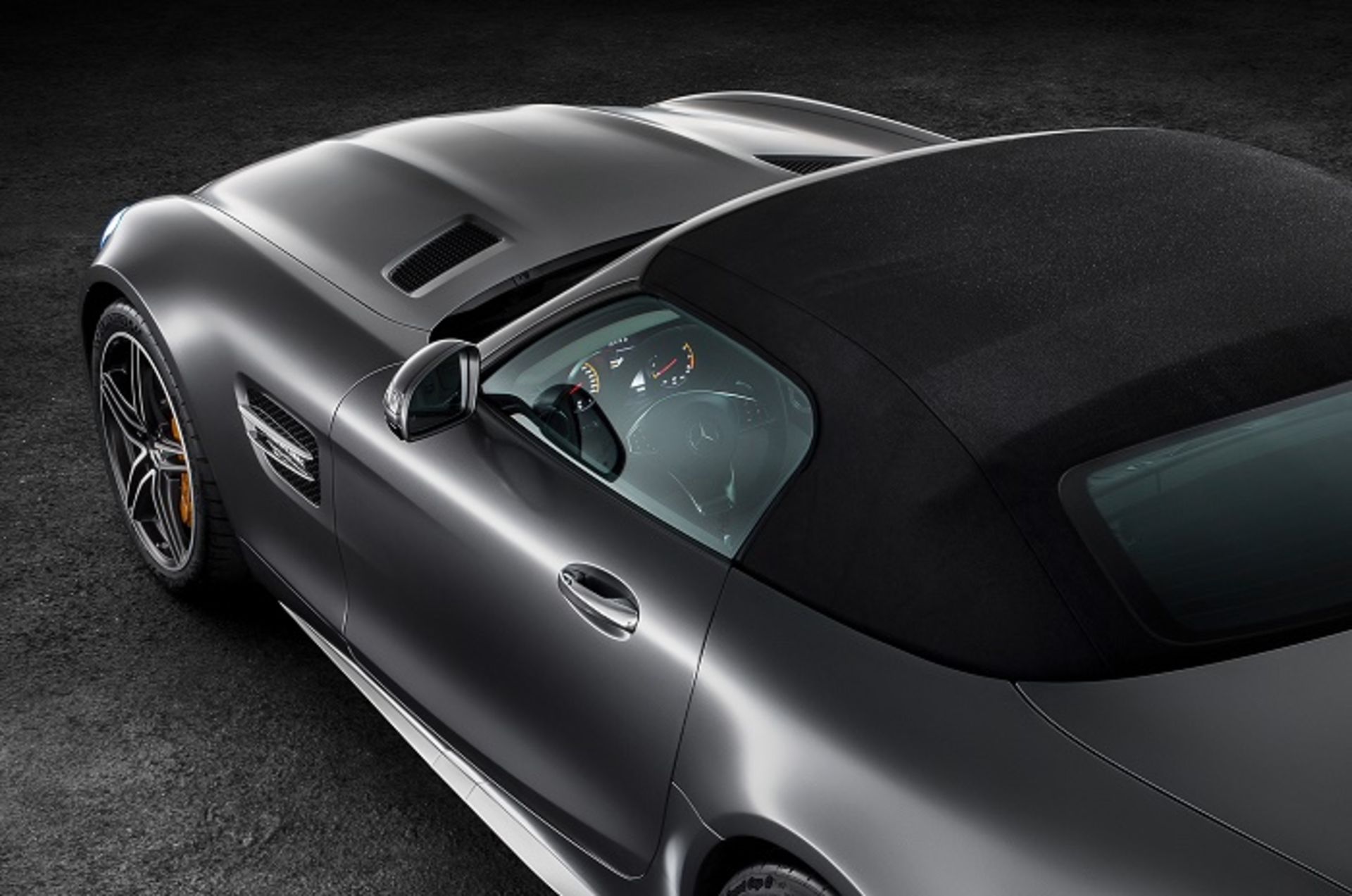 مرسدس بنز AMG GT C