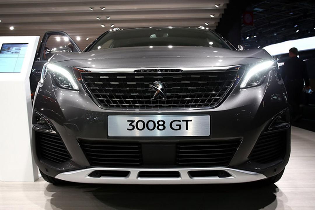 پژو 3008