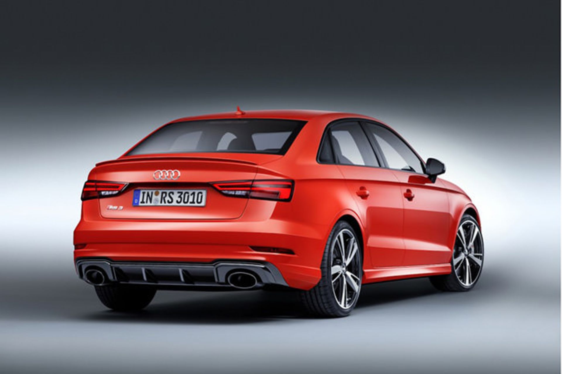آئودی AUDI rs 3 