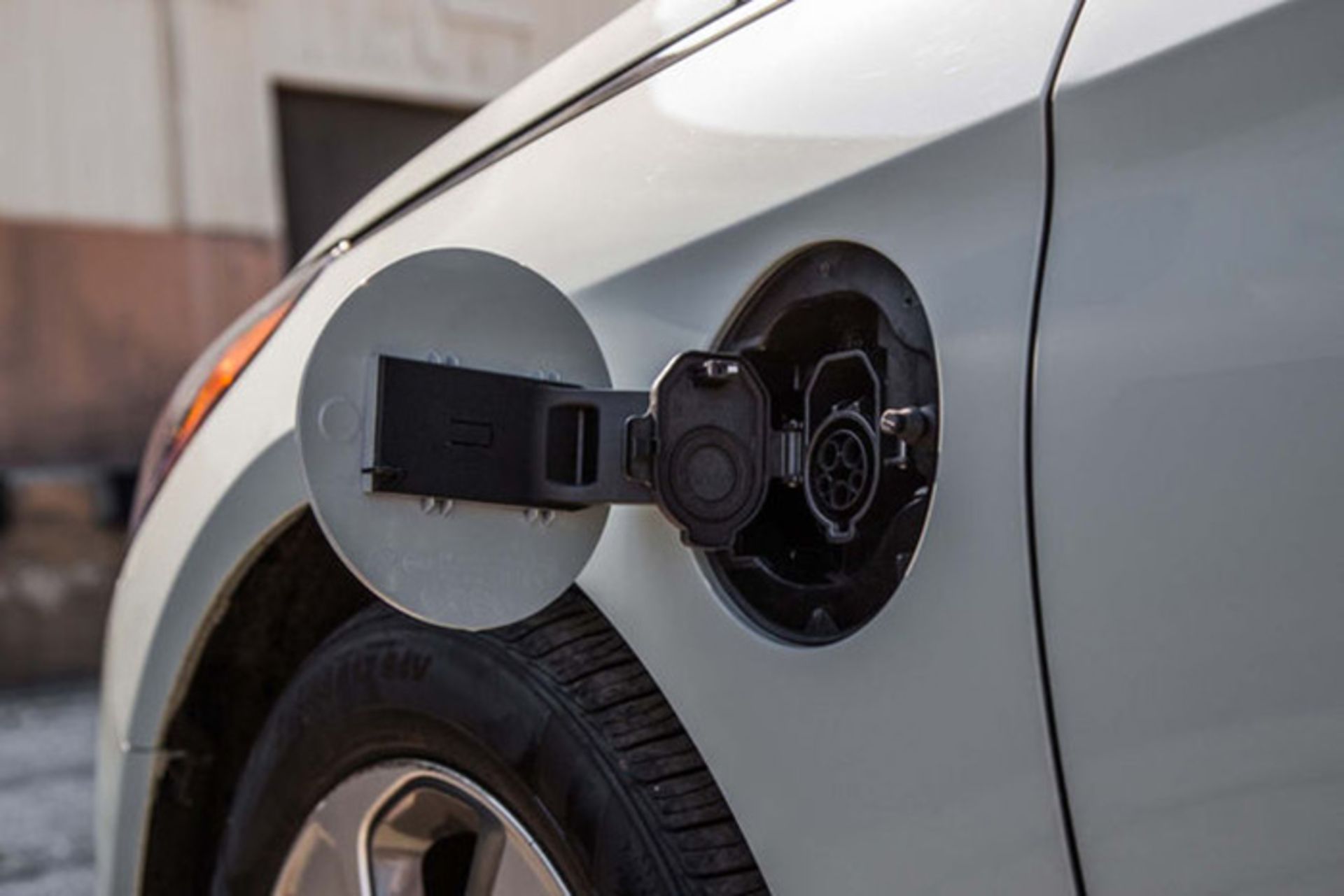 sonata plugin hybrid