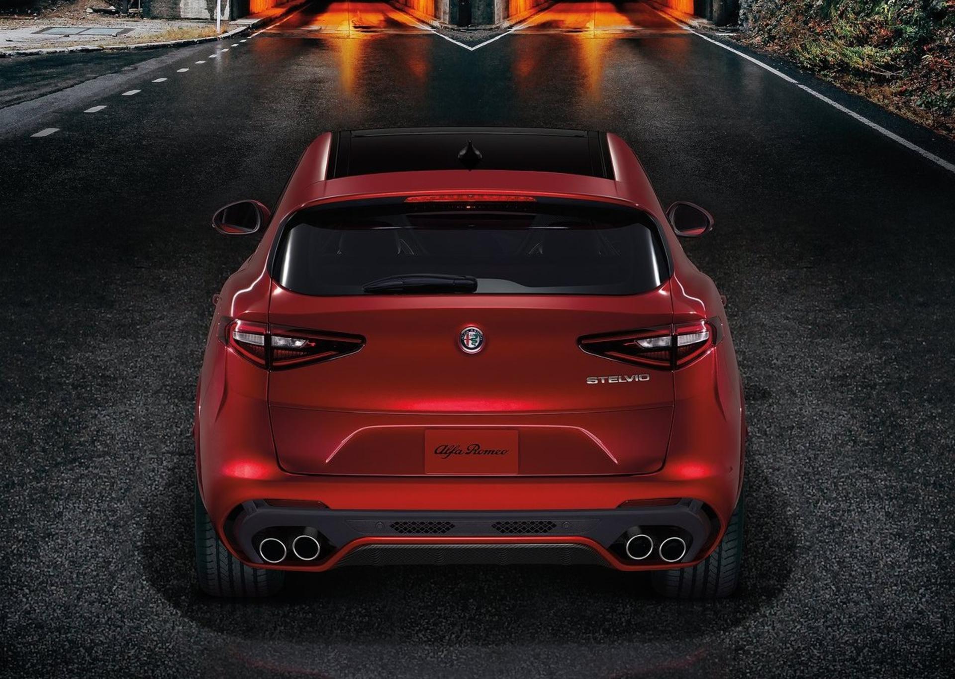 آلفارومئو استلویو / AlfaRomeo Suv