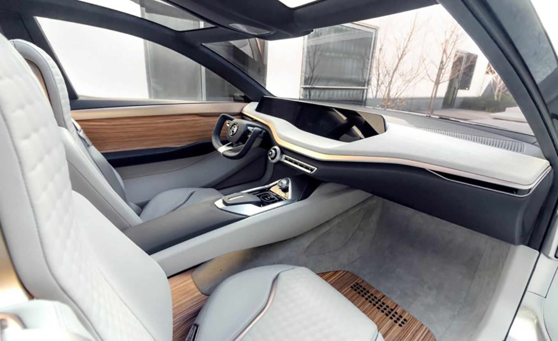 نیسان وی موشن