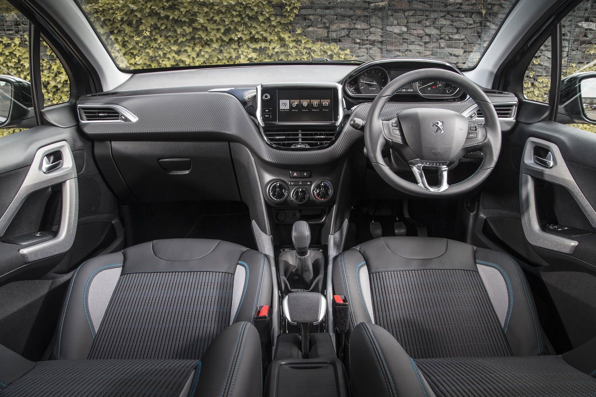 پژو 2008 / peugeot 2008