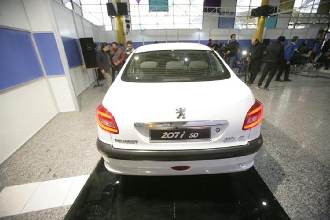 پژو 207 صندوقدار