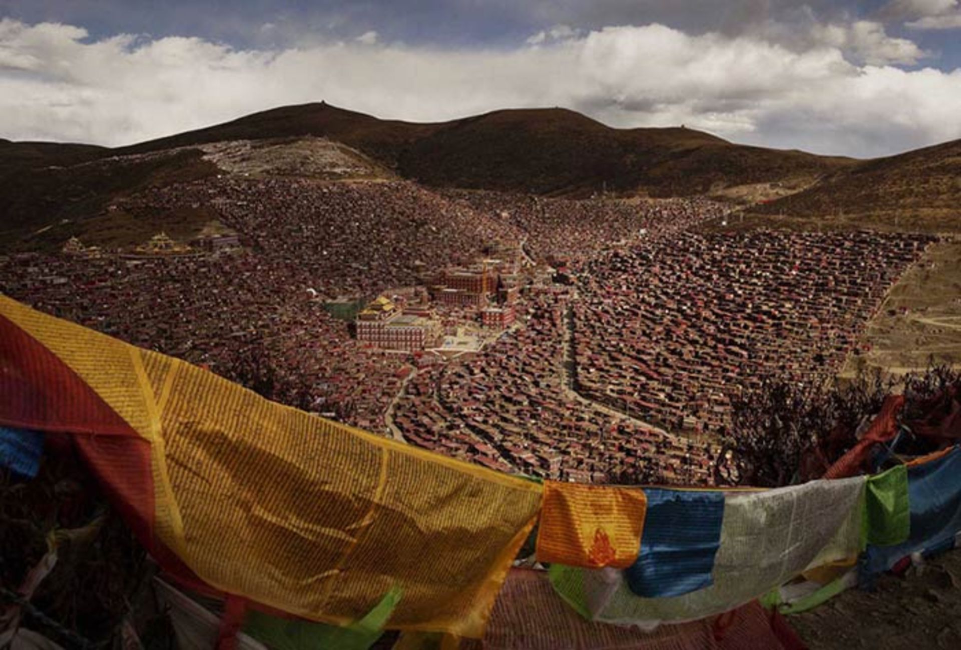 تصاویر برگزیده مسابقه عکس خبری سال 2016