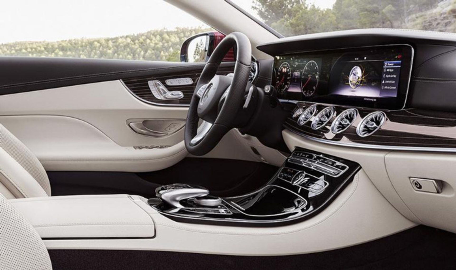 مرسدس بنز کلاس E کوپه