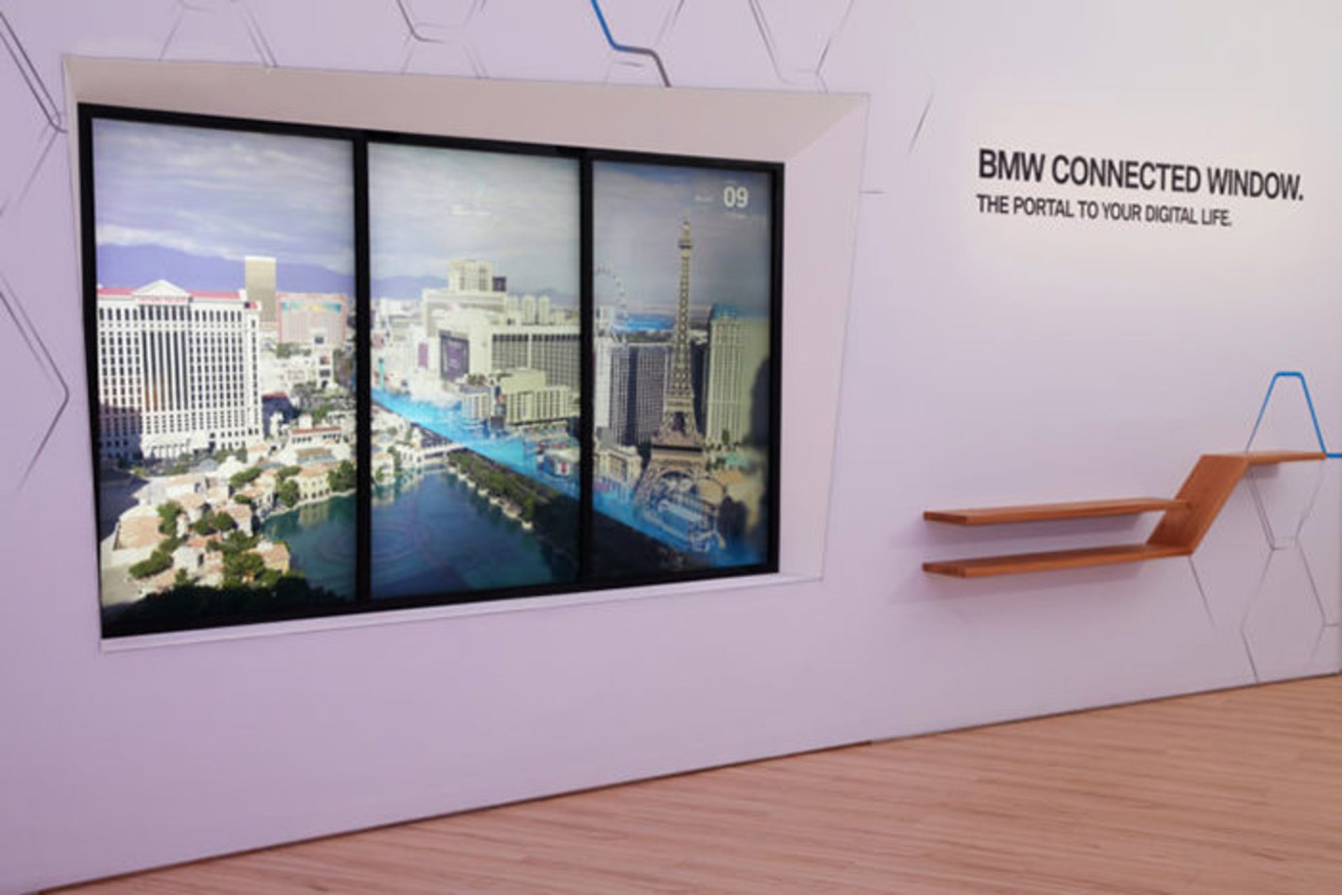 پنجره هوشمند بی ام و