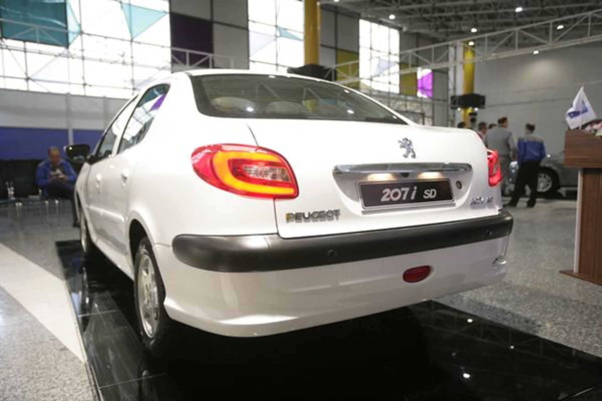 پژو 207 صندوقدار /peugeot 207 sd