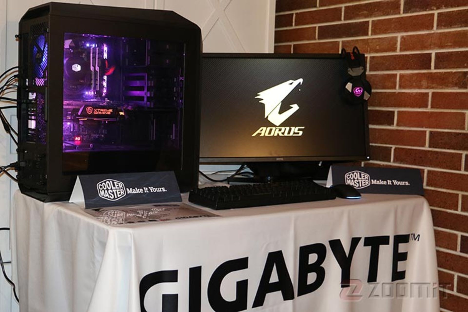 aorus