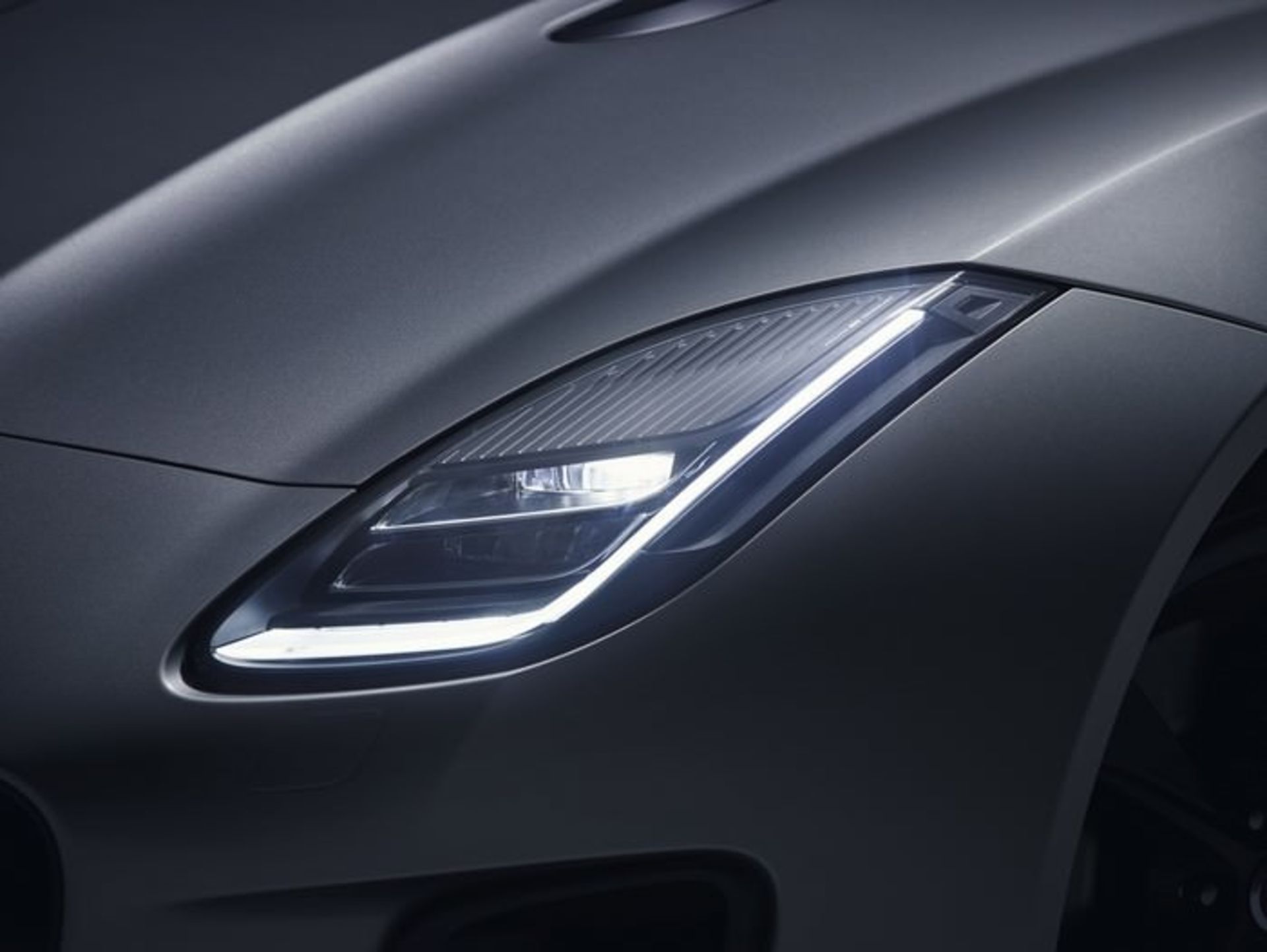 جگوار F تایپ