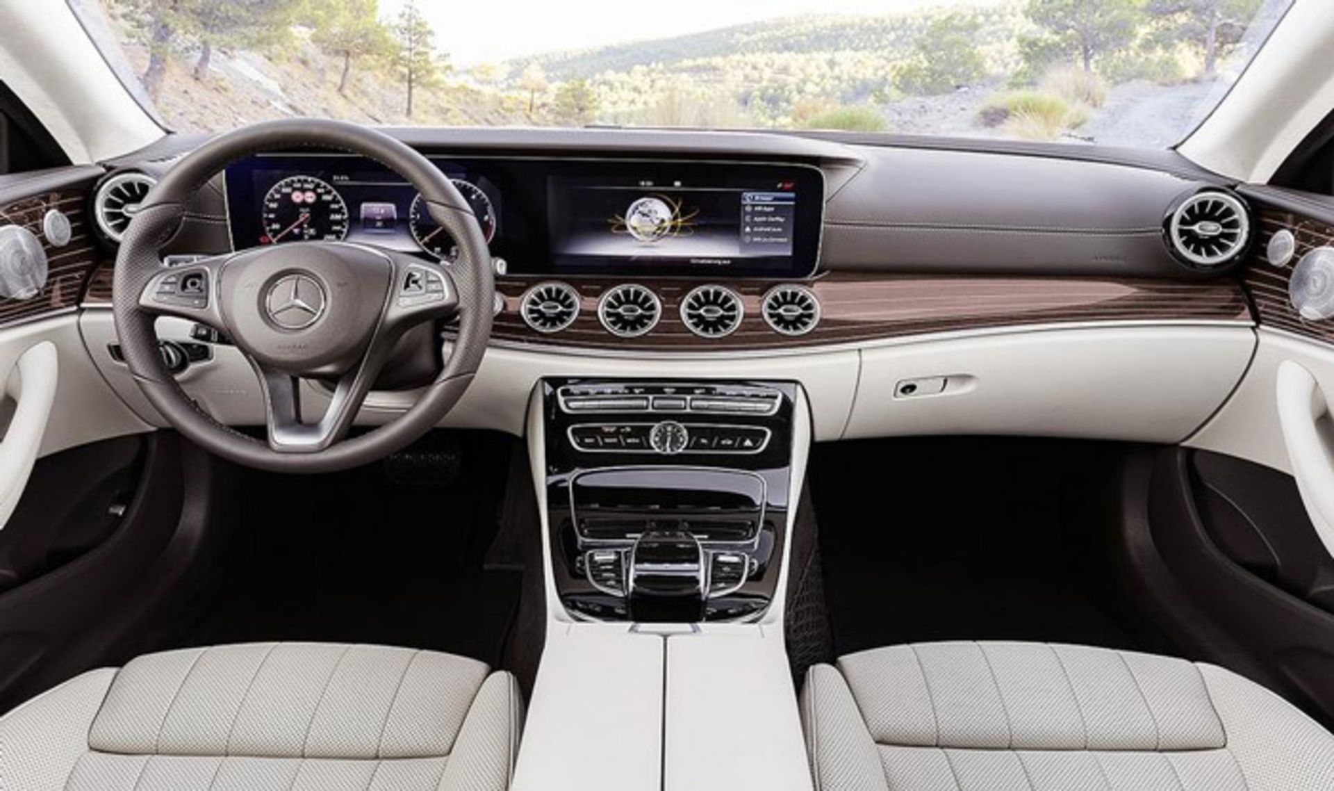 مرسدس بنز کلاس E کوپه