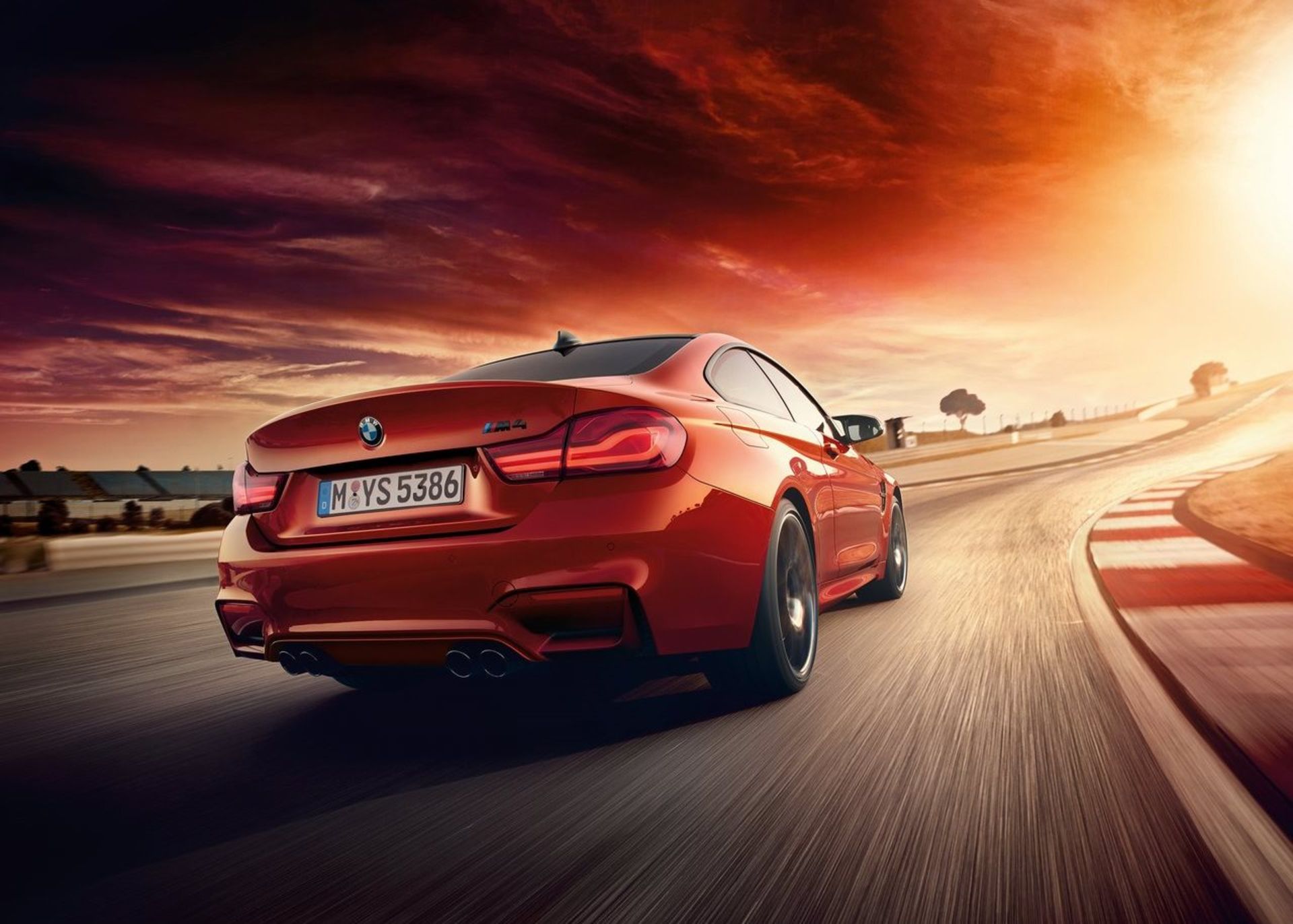 بی ام و سری۴ / BMW M4 