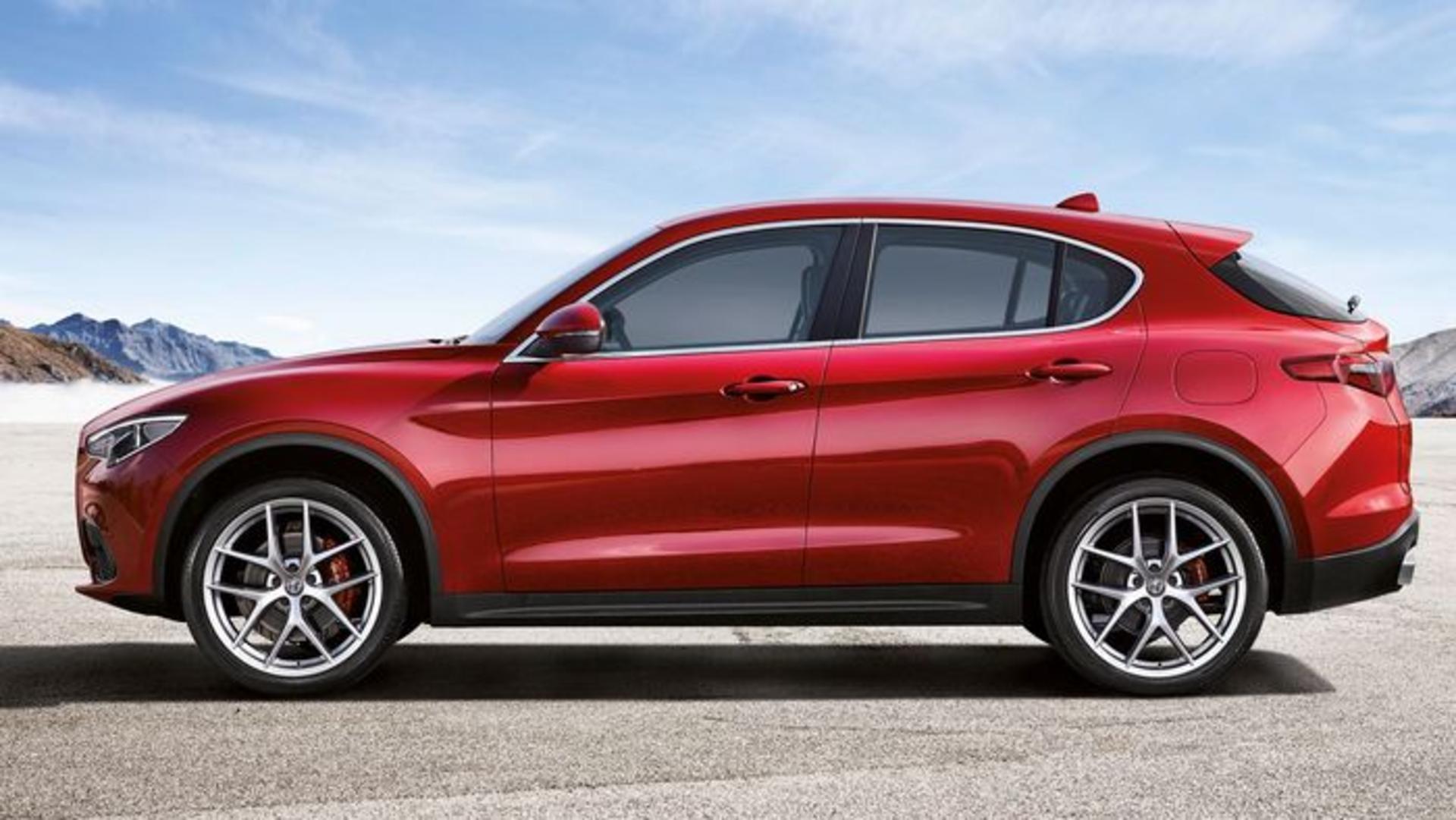 آلفارومئو استلویو / AlfaRomeo Suv