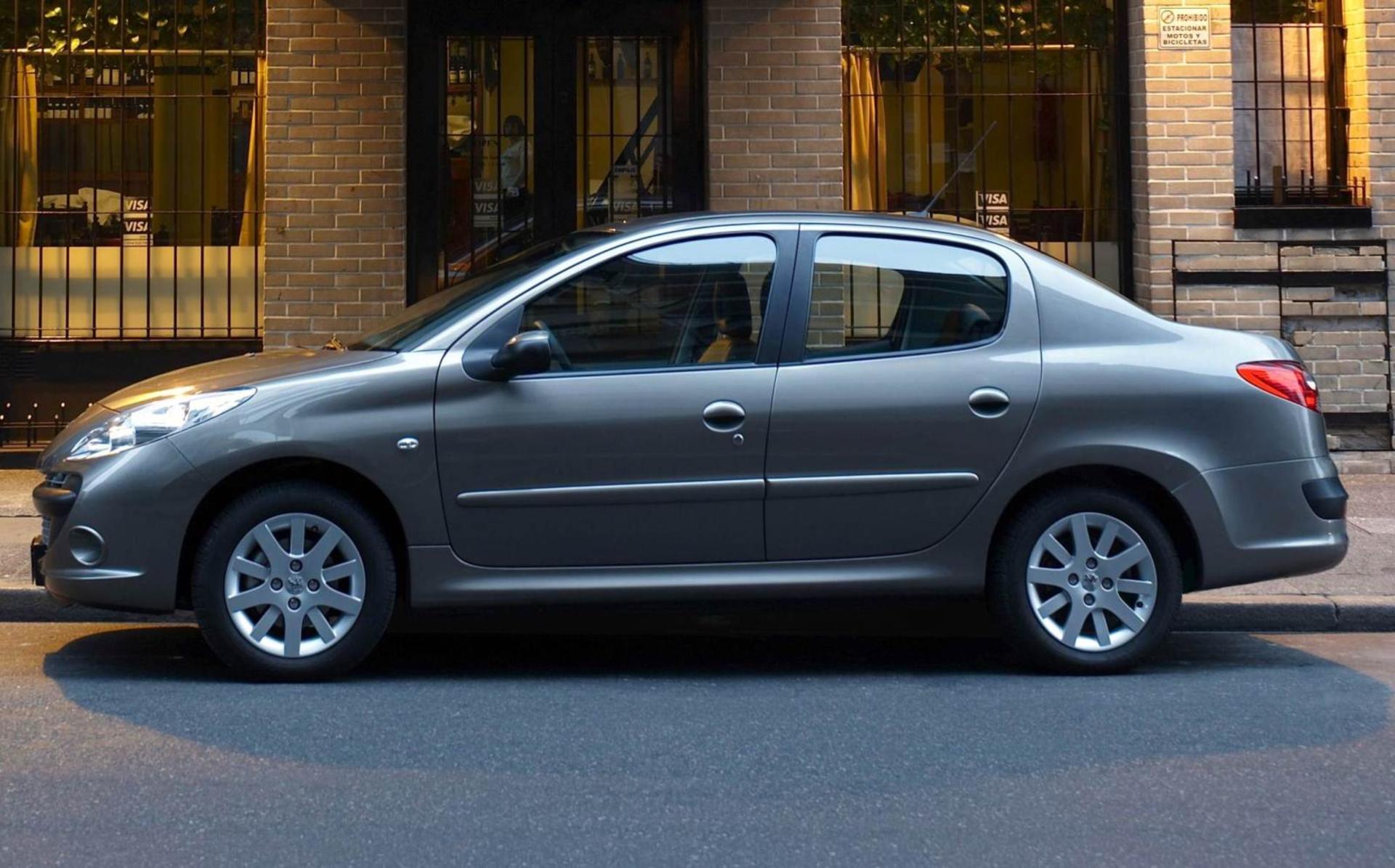 پژو 207 صندوقدار /peugeot 207 sd